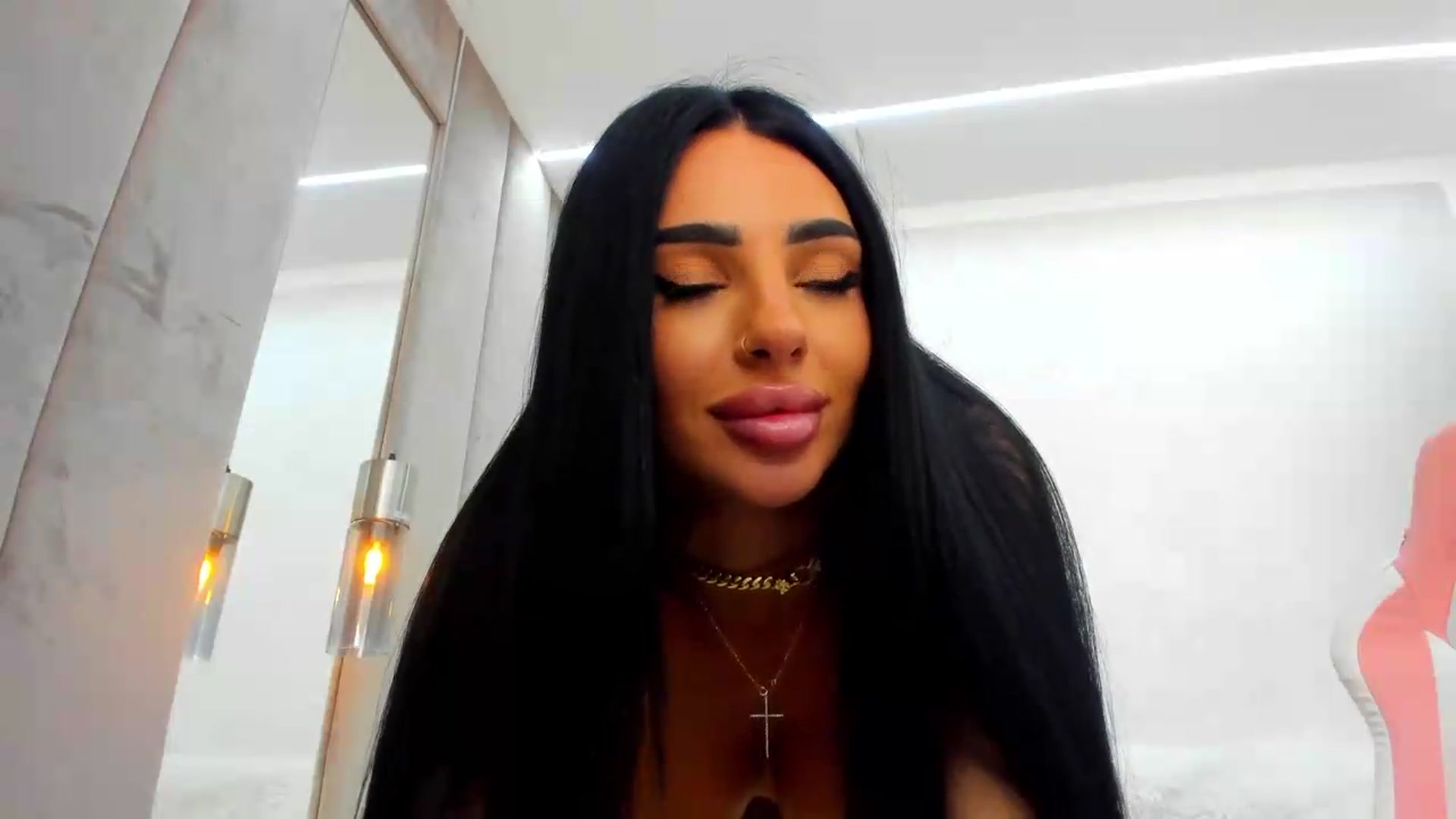 Gallery image thumbnail from Britney_Charm's myfreecams stream on, 06/15/2026, 11:48 image 8 of 20