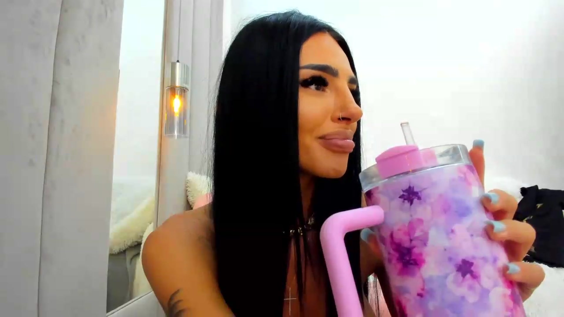 Gallery image thumbnail from Britney_Charm's myfreecams stream on, 06/20/2026, 10:57 image 4 of 20