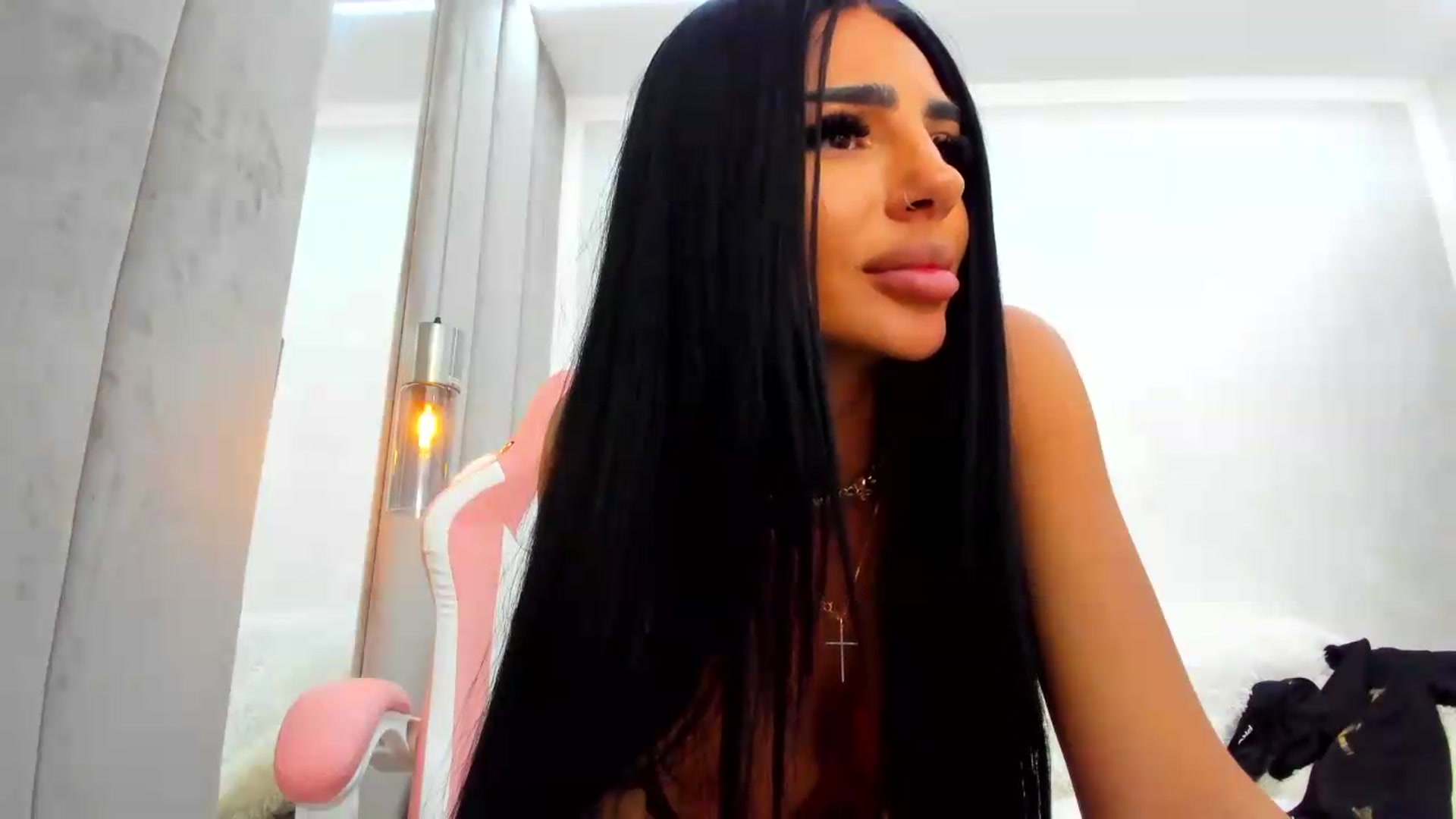 Gallery image thumbnail from Britney_Charm's myfreecams stream on, 06/20/2026, 10:57 image 15 of 20