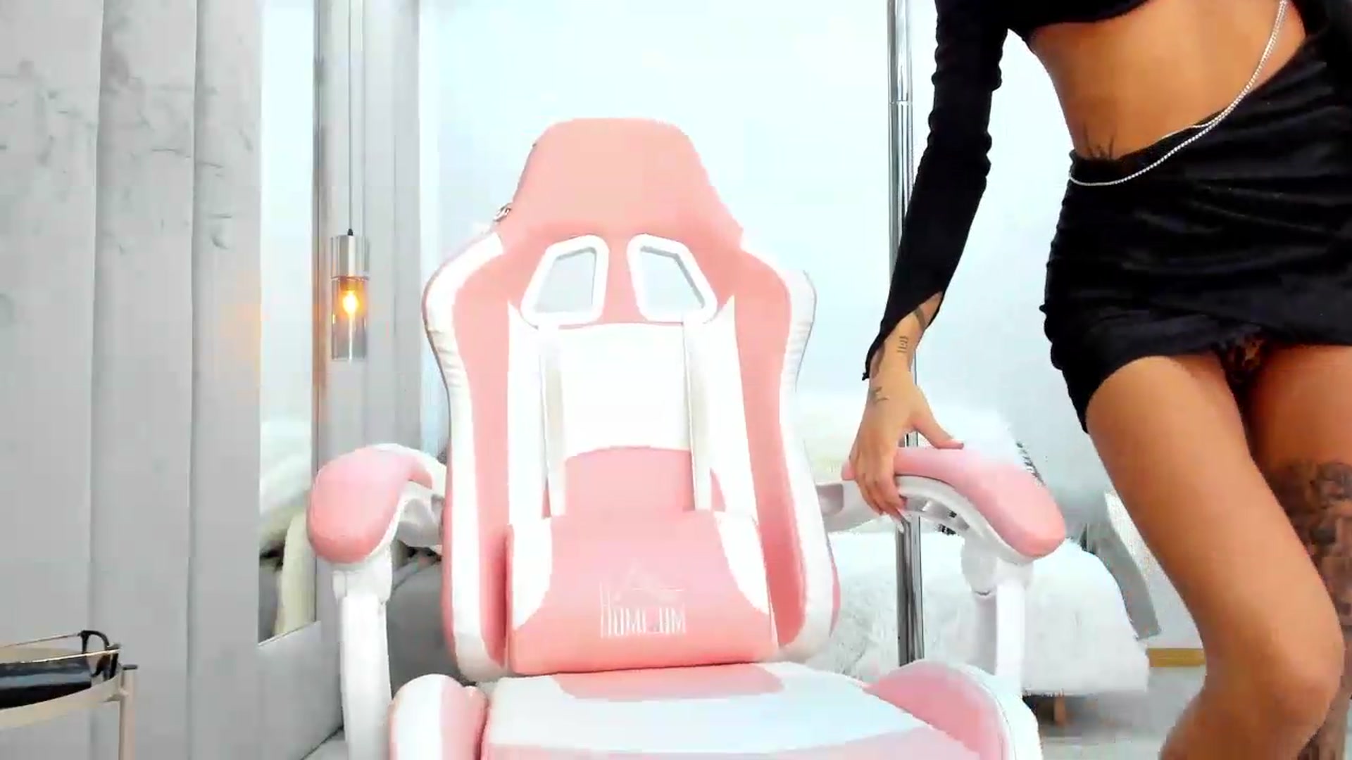 Gallery image thumbnail from Britney_Charm's myfreecams stream on, 09/13/2026, 09:25 image 2 of 20