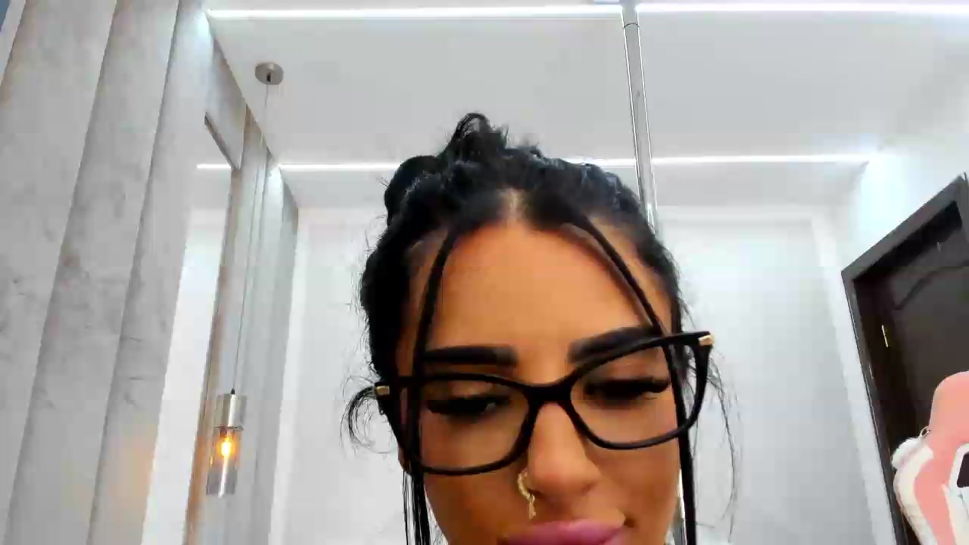 Gallery image thumbnail from Britney_Charm's myfreecams stream on, 09/19/2026, 09:56 image 13 of 20