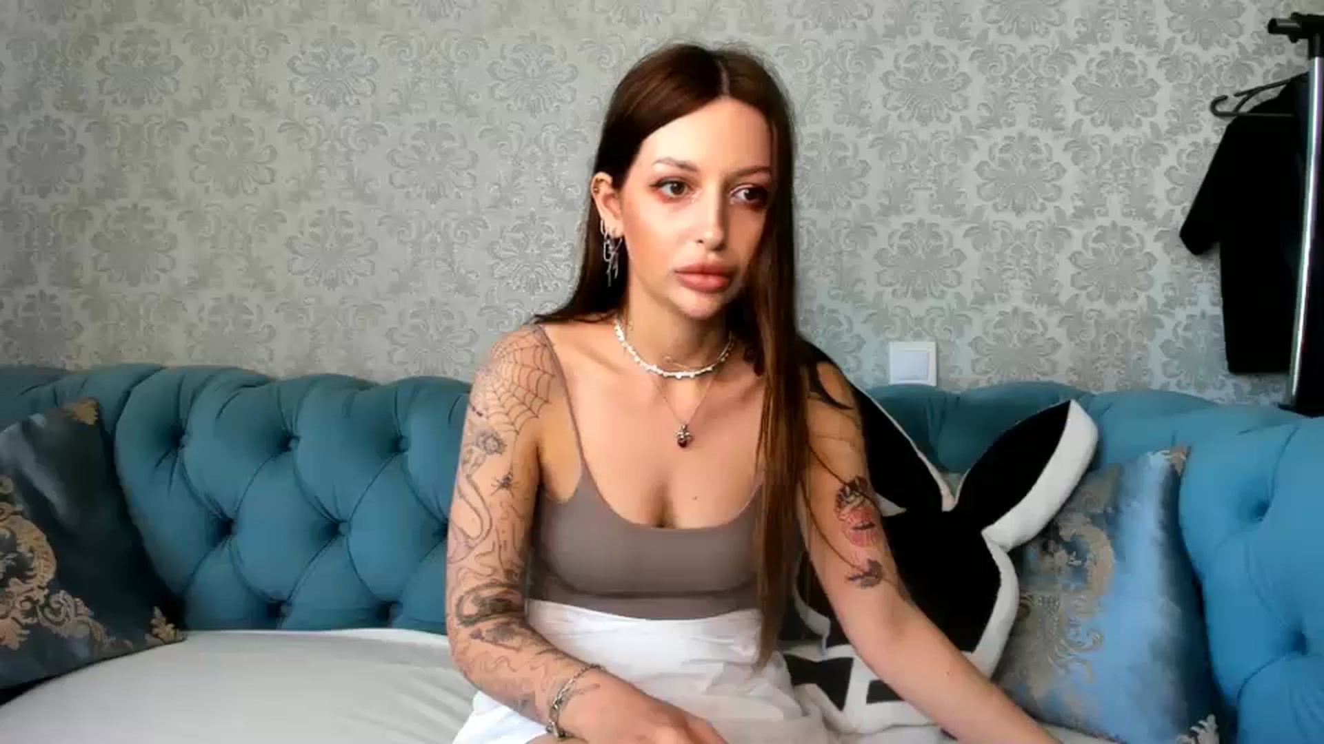 Gallery image thumbnail from Britney_Johns's myfreecams stream on, 05/20/2024, 10:30 image 7 of 20