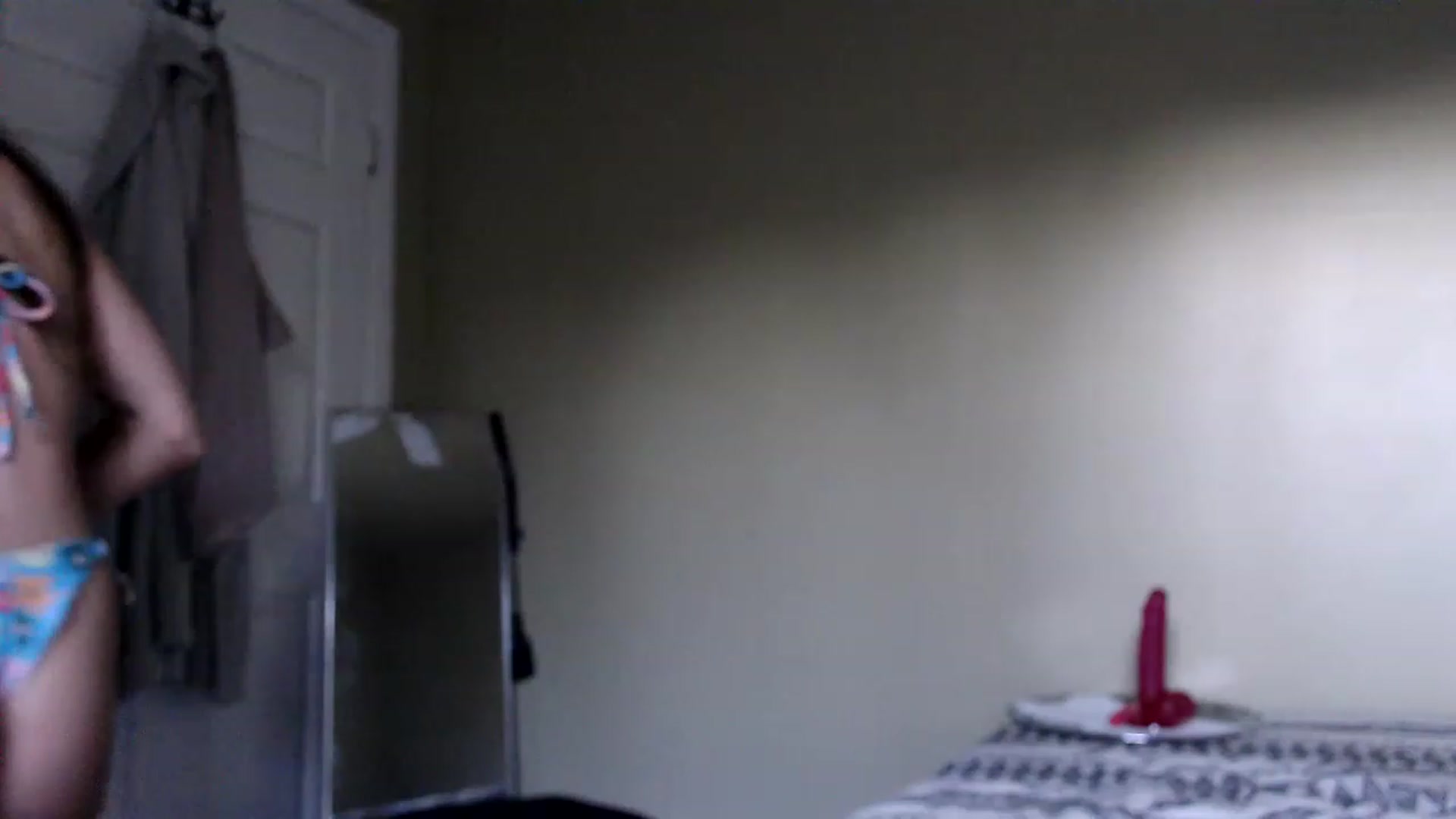 Gallery image thumbnail from BrittaniJade_'s myfreecams stream on, 11/19/2022, 24:29 image 16 of 20