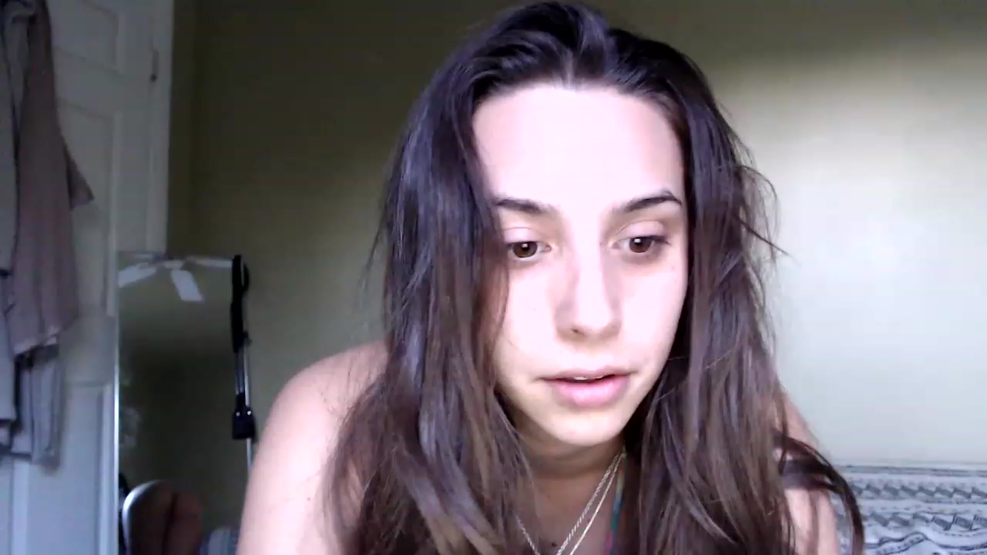 Gallery image thumbnail from BrittaniJade_'s myfreecams stream on, 11/19/2022, 24:29 image 12 of 20
