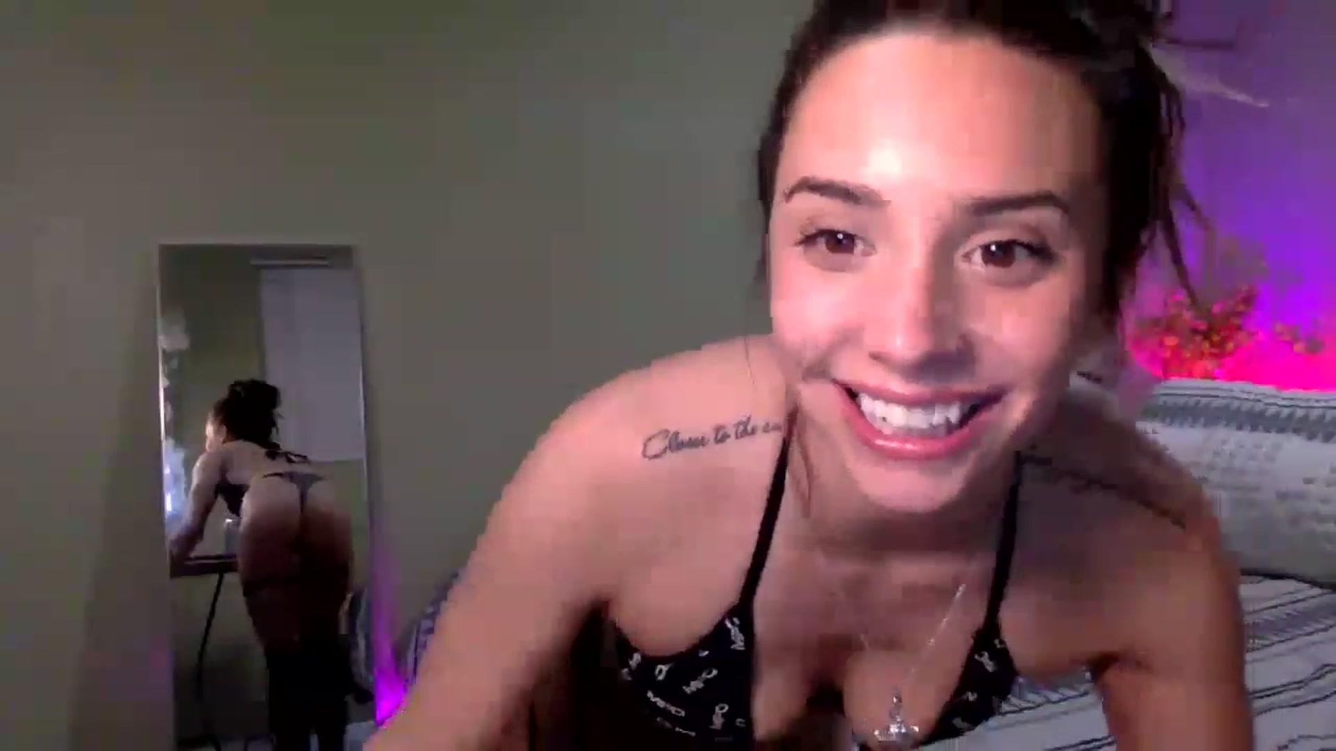 Gallery image thumbnail from BrittaniJade_'s myfreecams stream on, 01/26/2023, 07:15 image 16 of 20