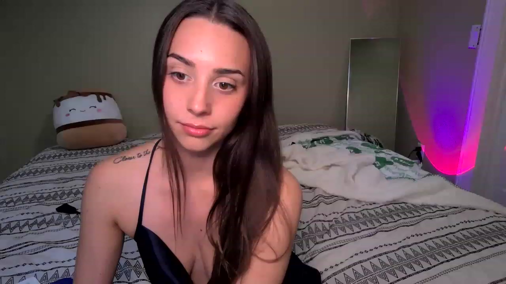 Gallery image thumbnail from BrittaniJade_'s myfreecams stream on, 02/23/2023, 02:19 image 15 of 20