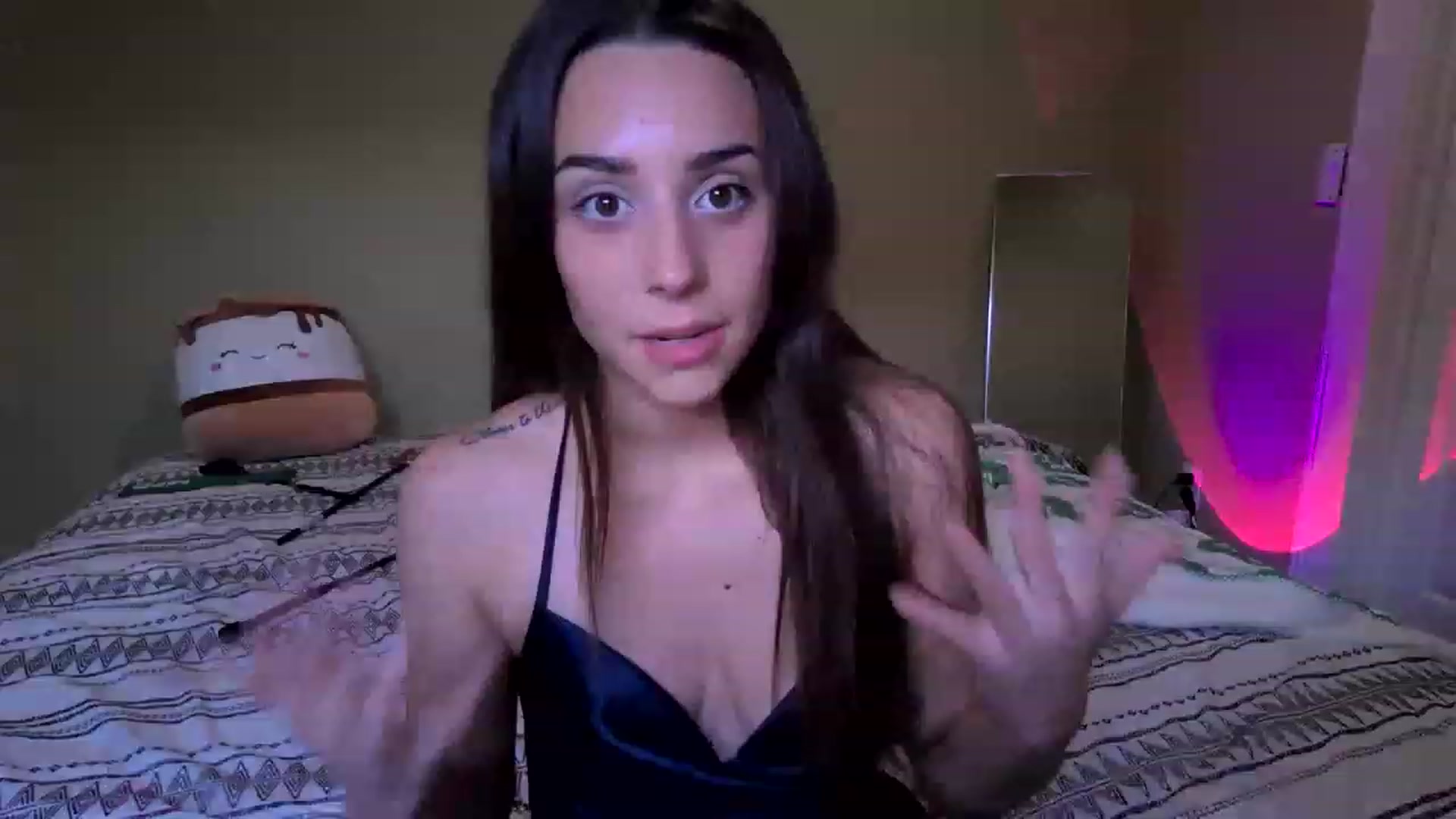 Gallery image thumbnail from BrittaniJade_'s myfreecams stream on, 02/23/2023, 02:19 image 9 of 20