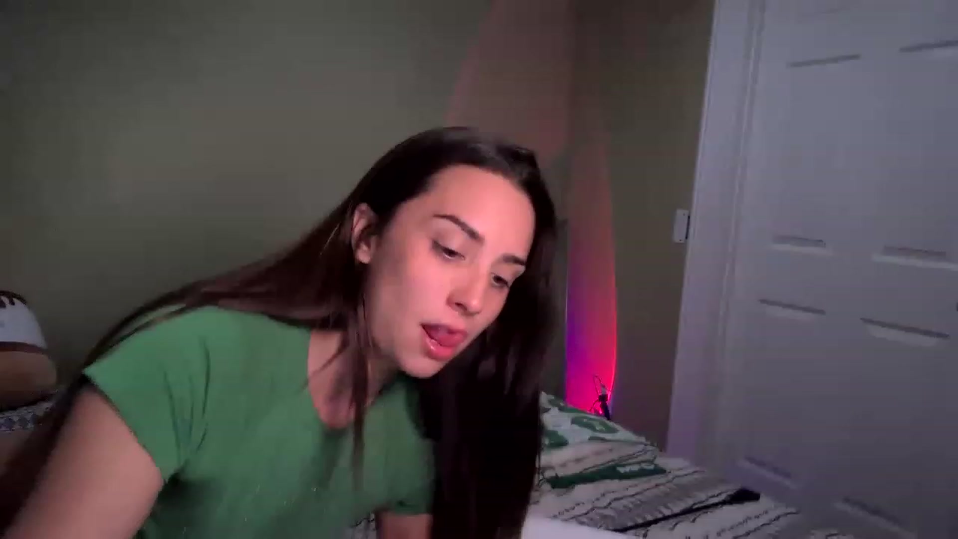 Gallery image thumbnail from BrittaniJade_'s myfreecams stream on, 02/23/2023, 05:06 image 12 of 20