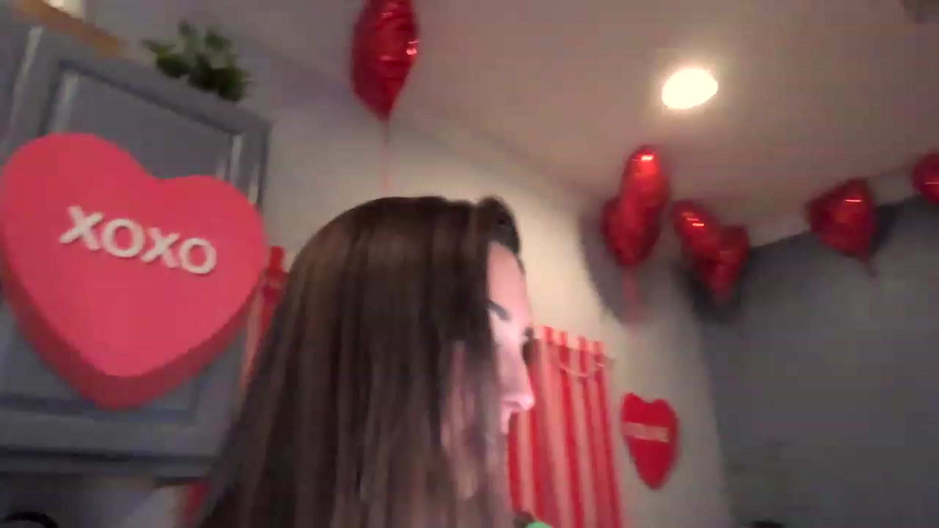 Gallery image thumbnail from BrittaniJade_'s myfreecams stream on, 02/23/2023, 05:06 image 10 of 20