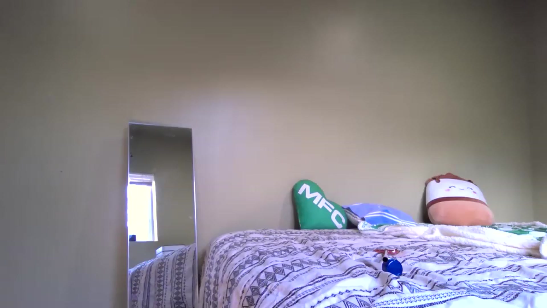 Gallery image thumbnail from BrittaniJade_'s myfreecams stream on, 02/24/2023, 01:19 image 9 of 20