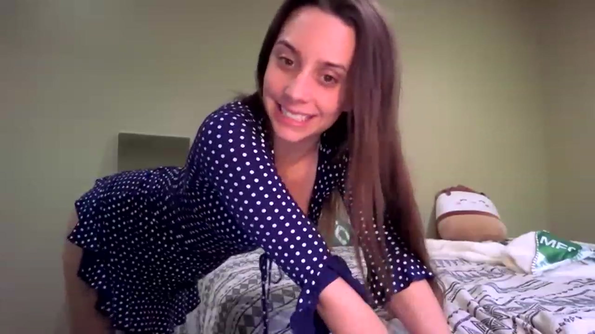 Gallery image thumbnail from BrittaniJade_'s myfreecams stream on, 02/24/2023, 01:35 image 17 of 20