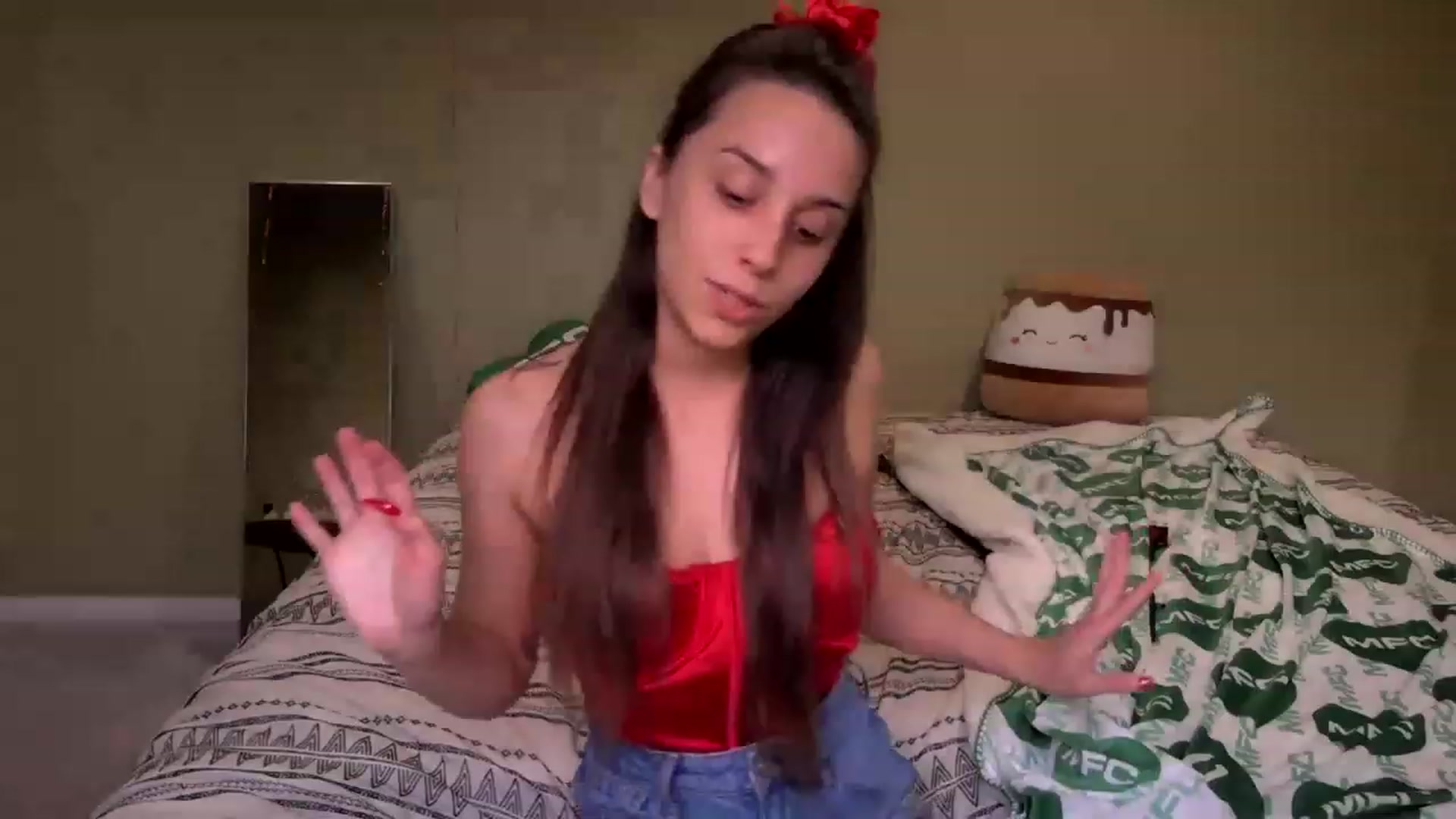 Gallery image thumbnail from BrittaniJade_'s myfreecams stream on, 02/25/2023, 01:51 image 16 of 20