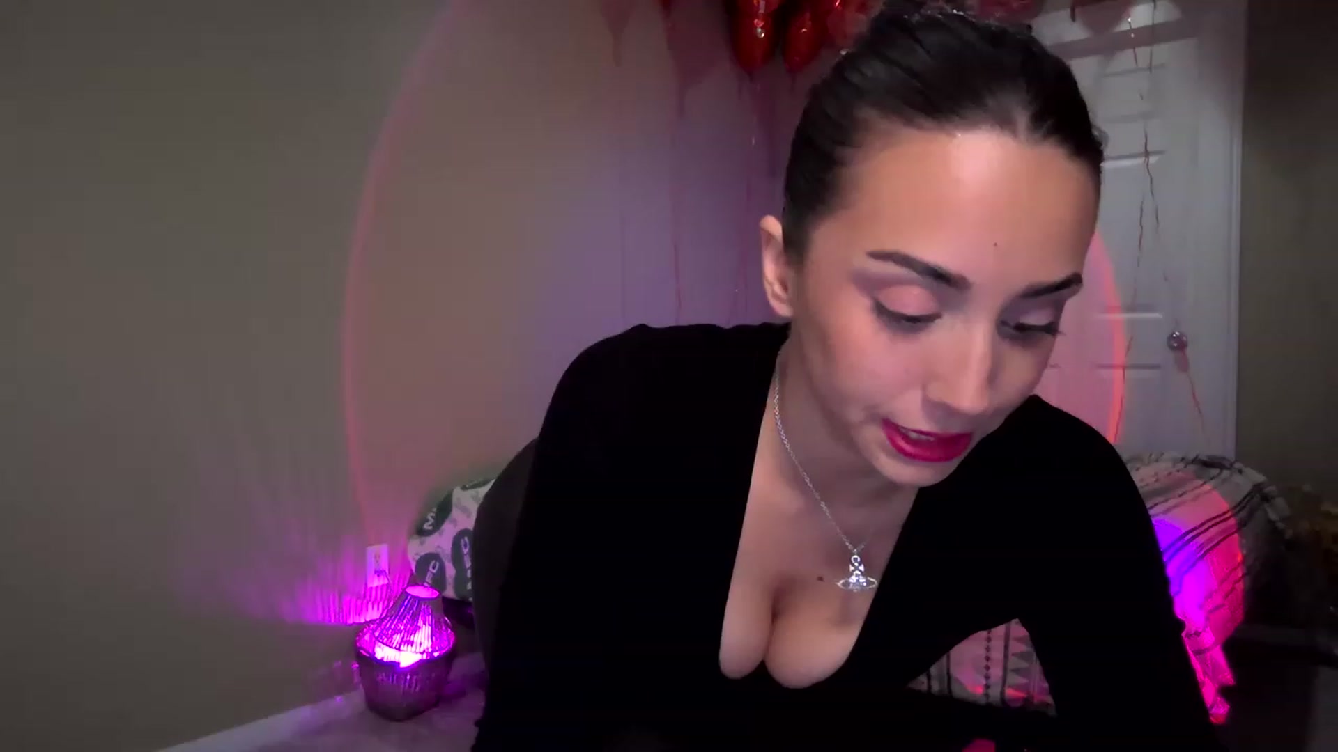 Gallery image thumbnail from BrittaniJade_'s myfreecams stream on, 02/27/2023, 06:00 image 15 of 20