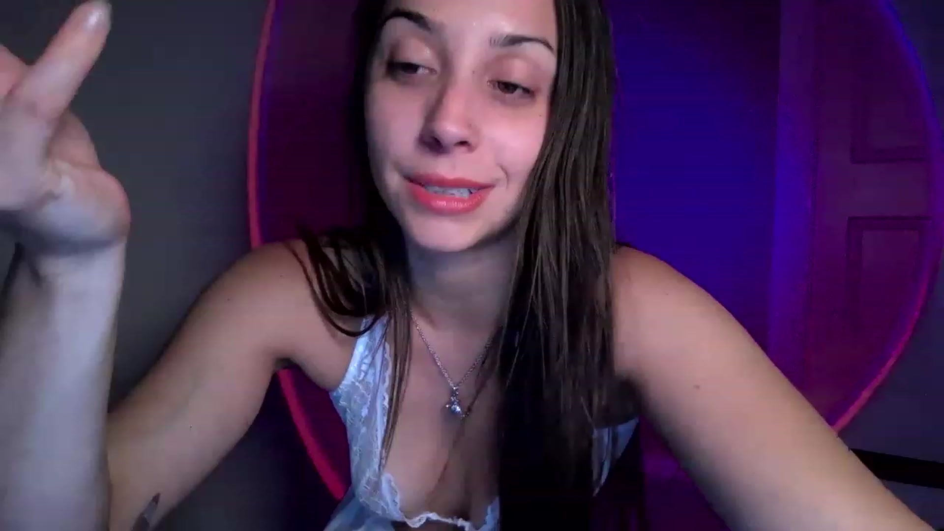 Gallery image thumbnail from BrittaniJade_'s myfreecams stream on, 05/21/2023, 09:39 image 4 of 20