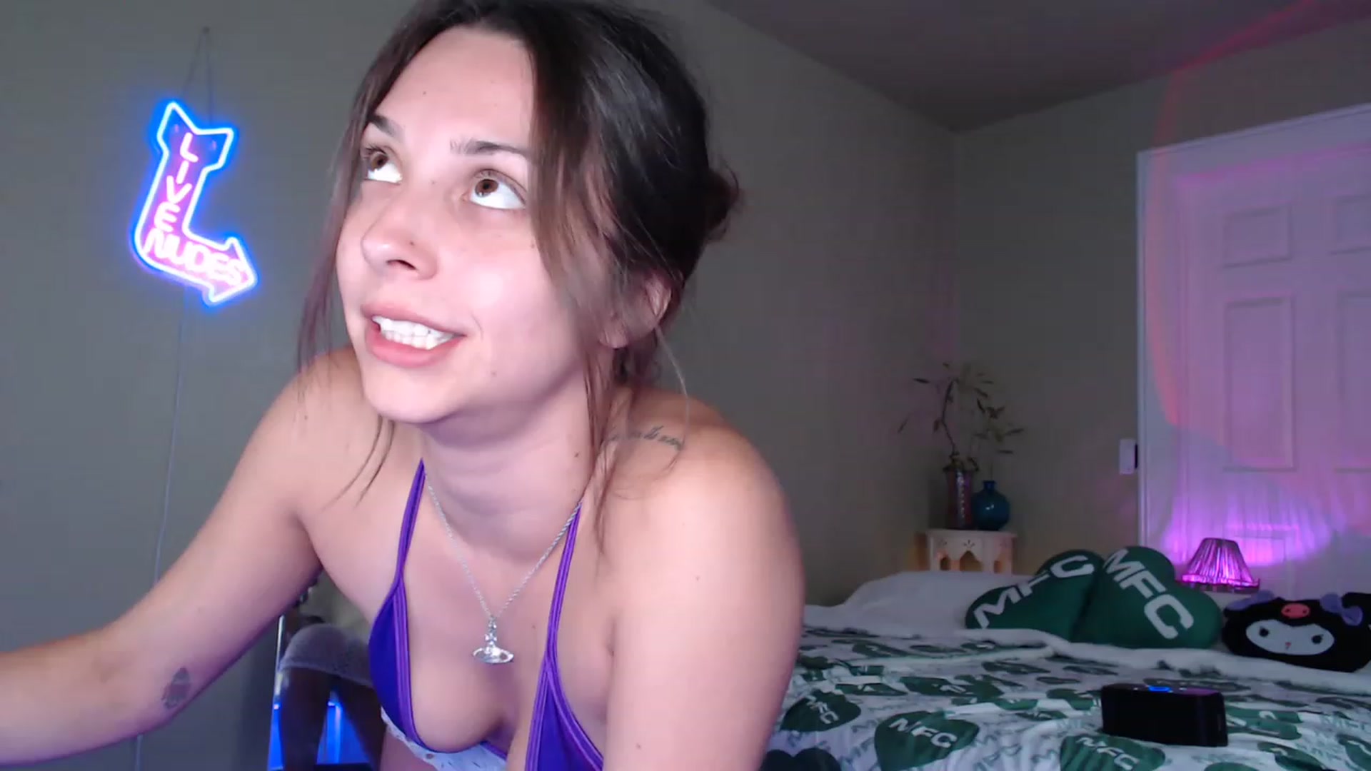 Gallery image thumbnail from BrittaniJade_'s myfreecams stream on, 05/28/2023, 03:17 image 5 of 20