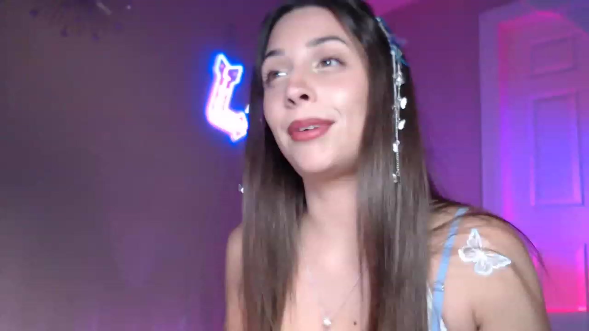 Gallery image thumbnail from BrittaniJade_'s myfreecams stream on, 06/01/2023, 10:15 image 13 of 20