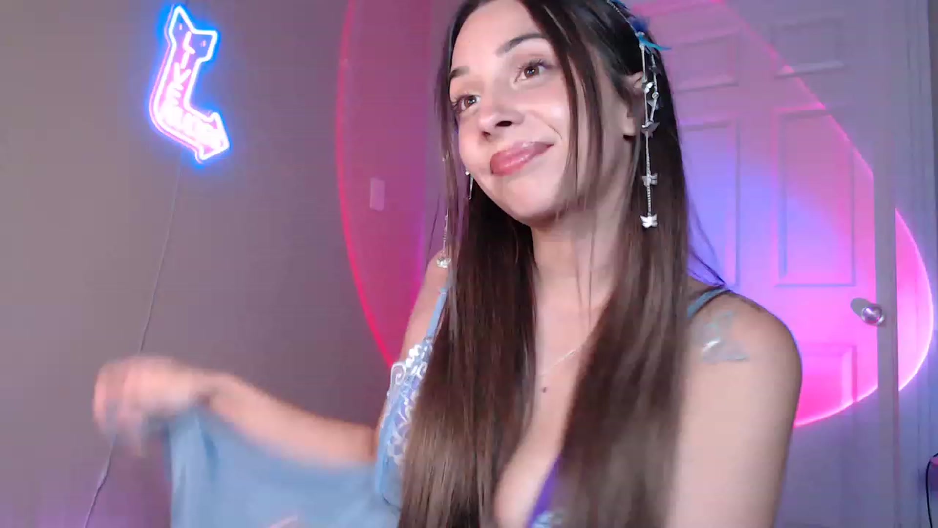 Gallery image thumbnail from BrittaniJade_'s myfreecams stream on, 06/01/2023, 10:15 image 20 of 20