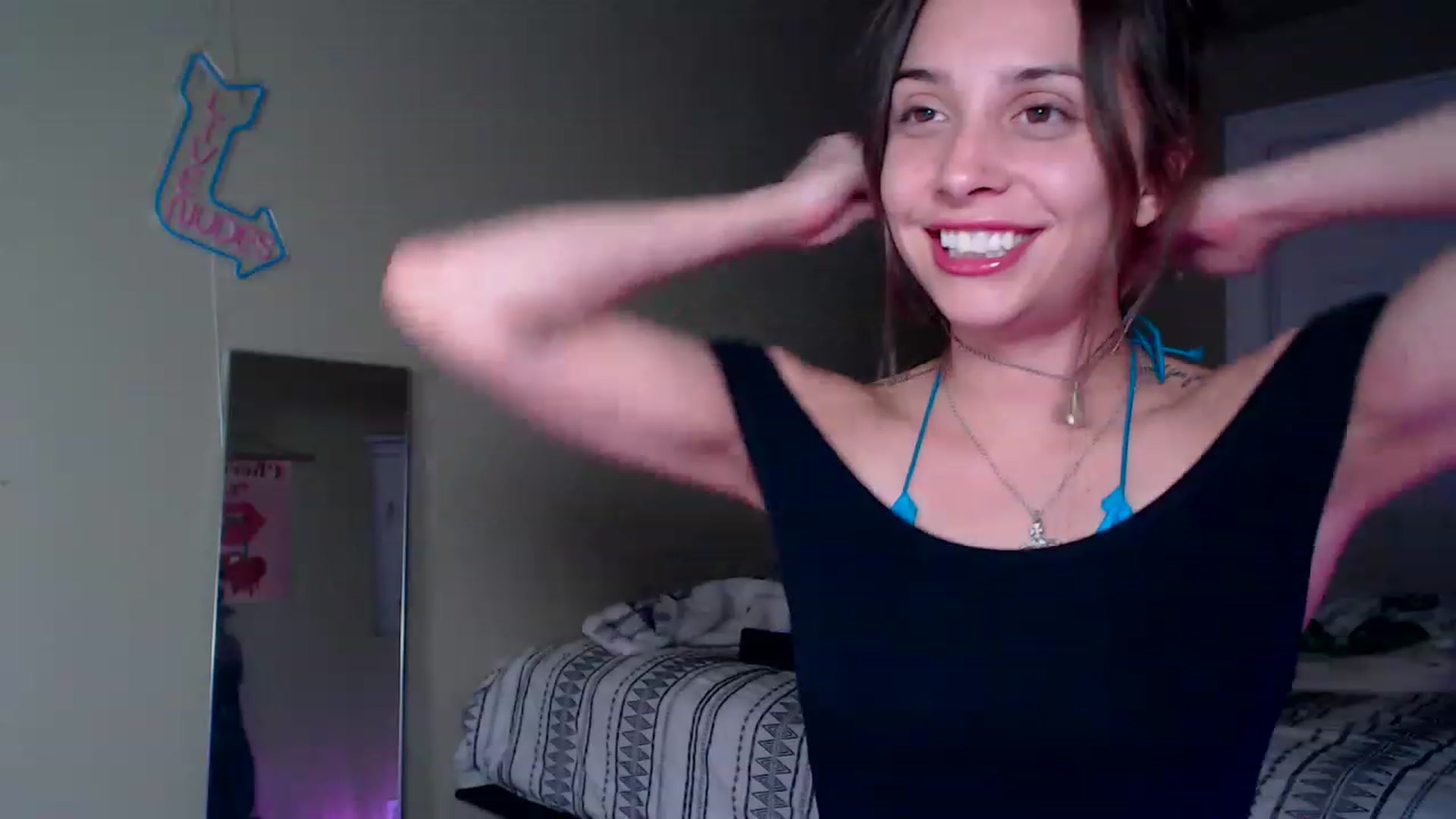Gallery image thumbnail from BrittaniJade_'s myfreecams stream on, 06/17/2023, 07:28 image 4 of 20
