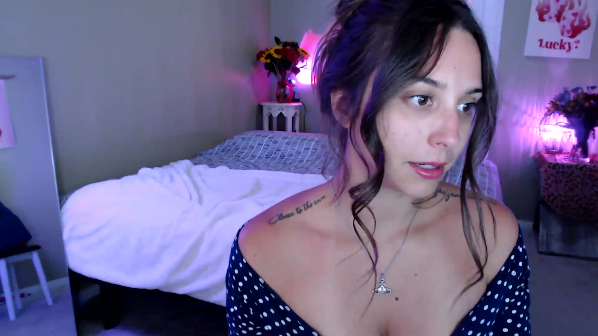 Gallery image thumbnail from BrittaniJade_'s myfreecams stream on, 07/19/2023, 03:58 image 3 of 20