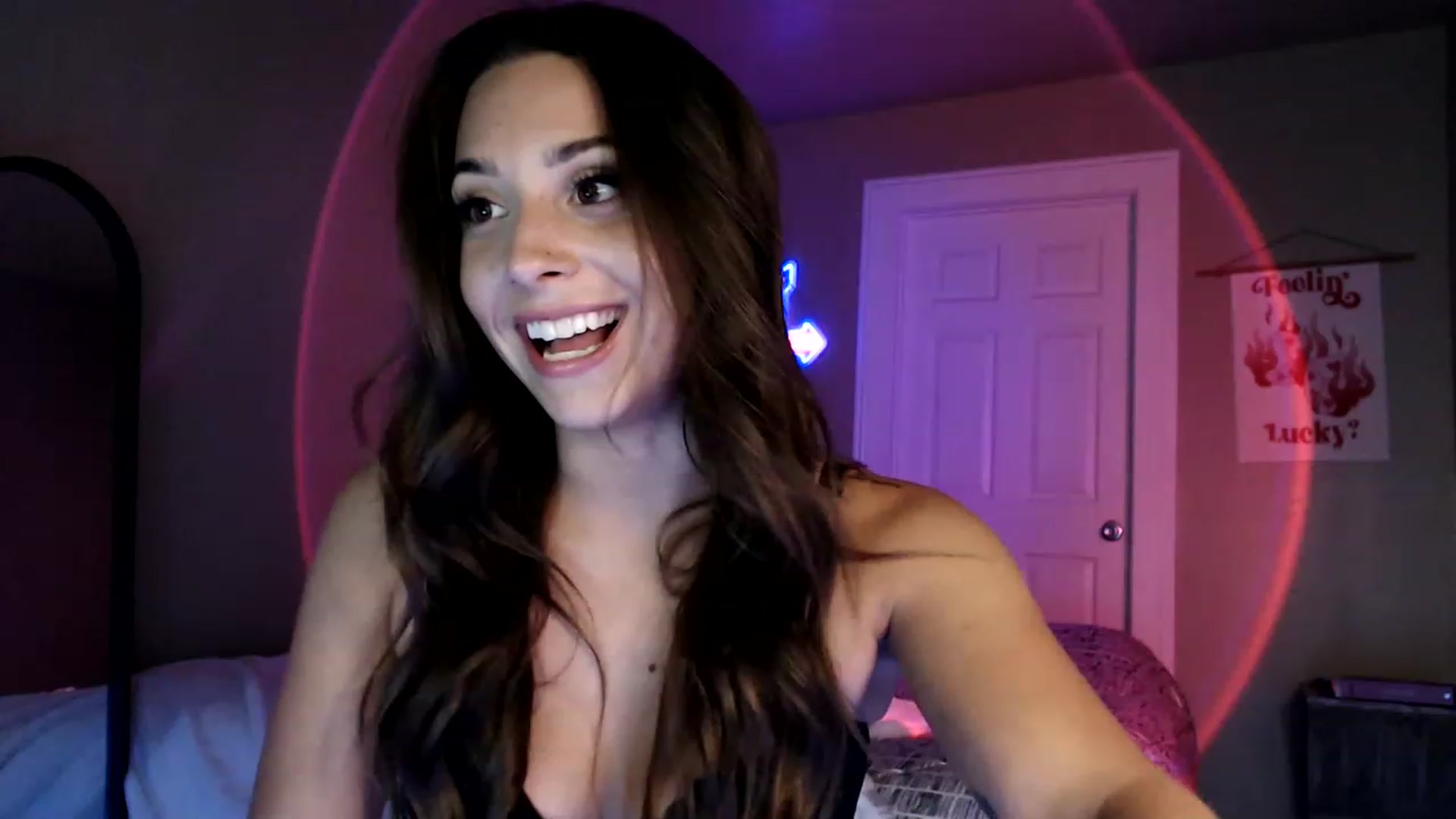 Gallery image thumbnail from BrittaniJade_'s myfreecams stream on, 07/31/2023, 05:04 image 15 of 20