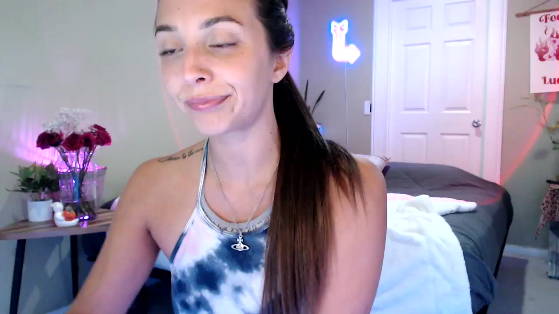 Gallery image thumbnail from BrittaniJade_'s myfreecams stream on, 08/05/2023, 01:58 image 5 of 20