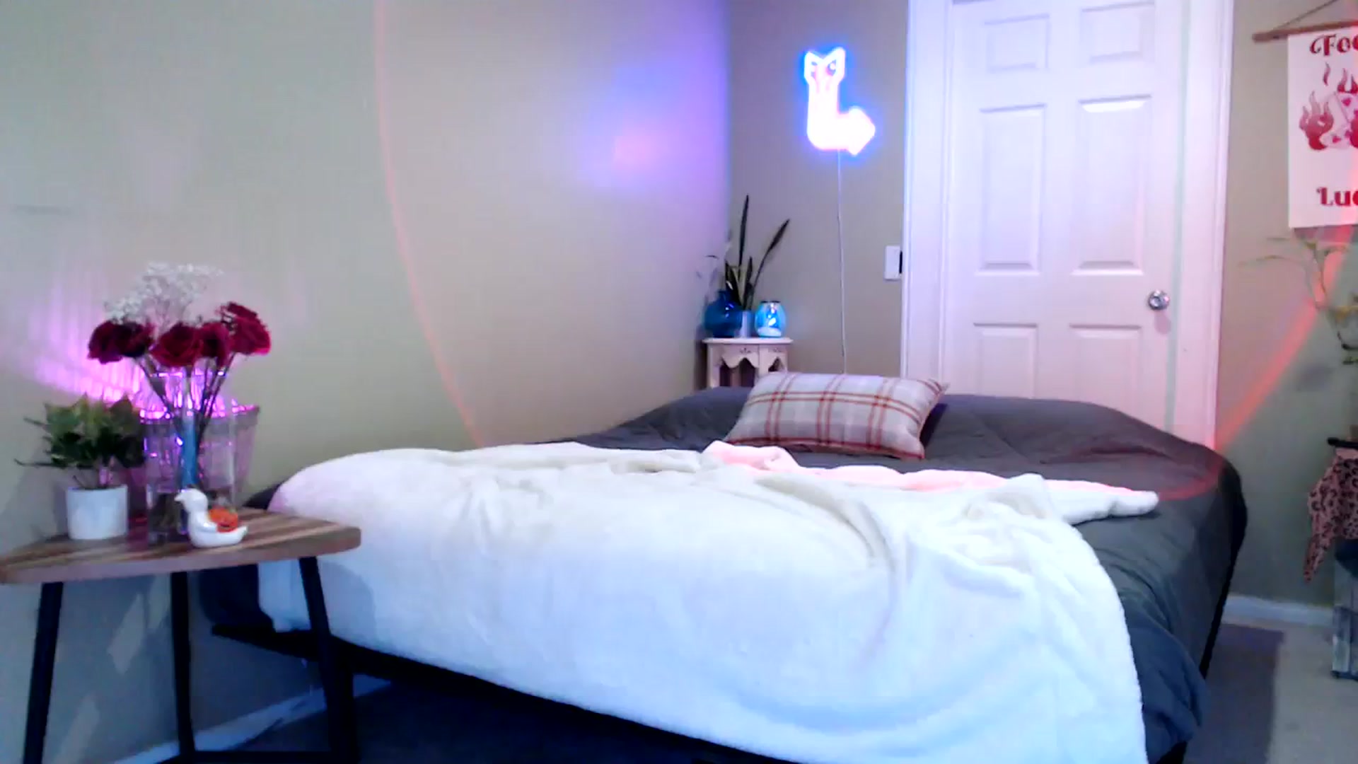 Gallery image thumbnail from BrittaniJade_'s myfreecams stream on, 08/05/2023, 01:58 image 6 of 20
