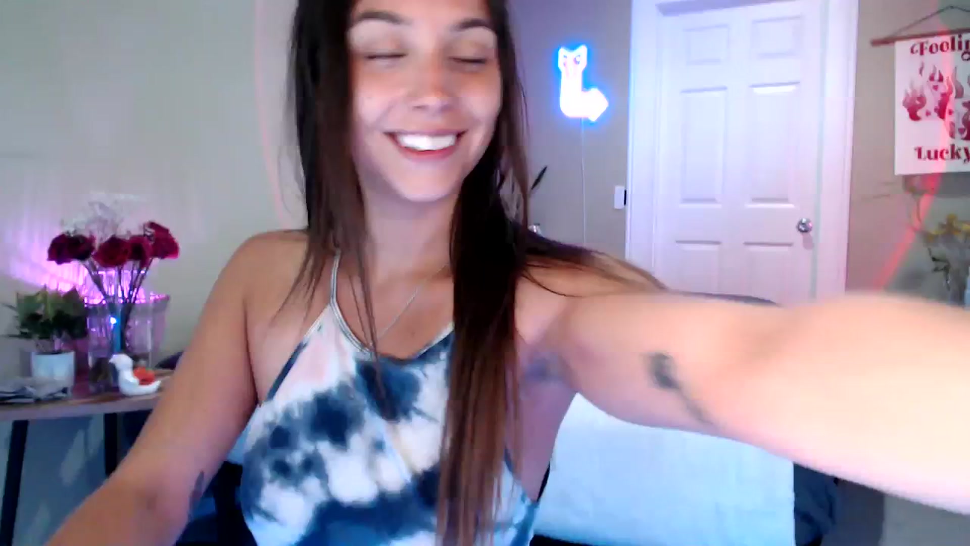 Gallery image thumbnail from BrittaniJade_'s myfreecams stream on, 08/05/2023, 01:58 image 17 of 20