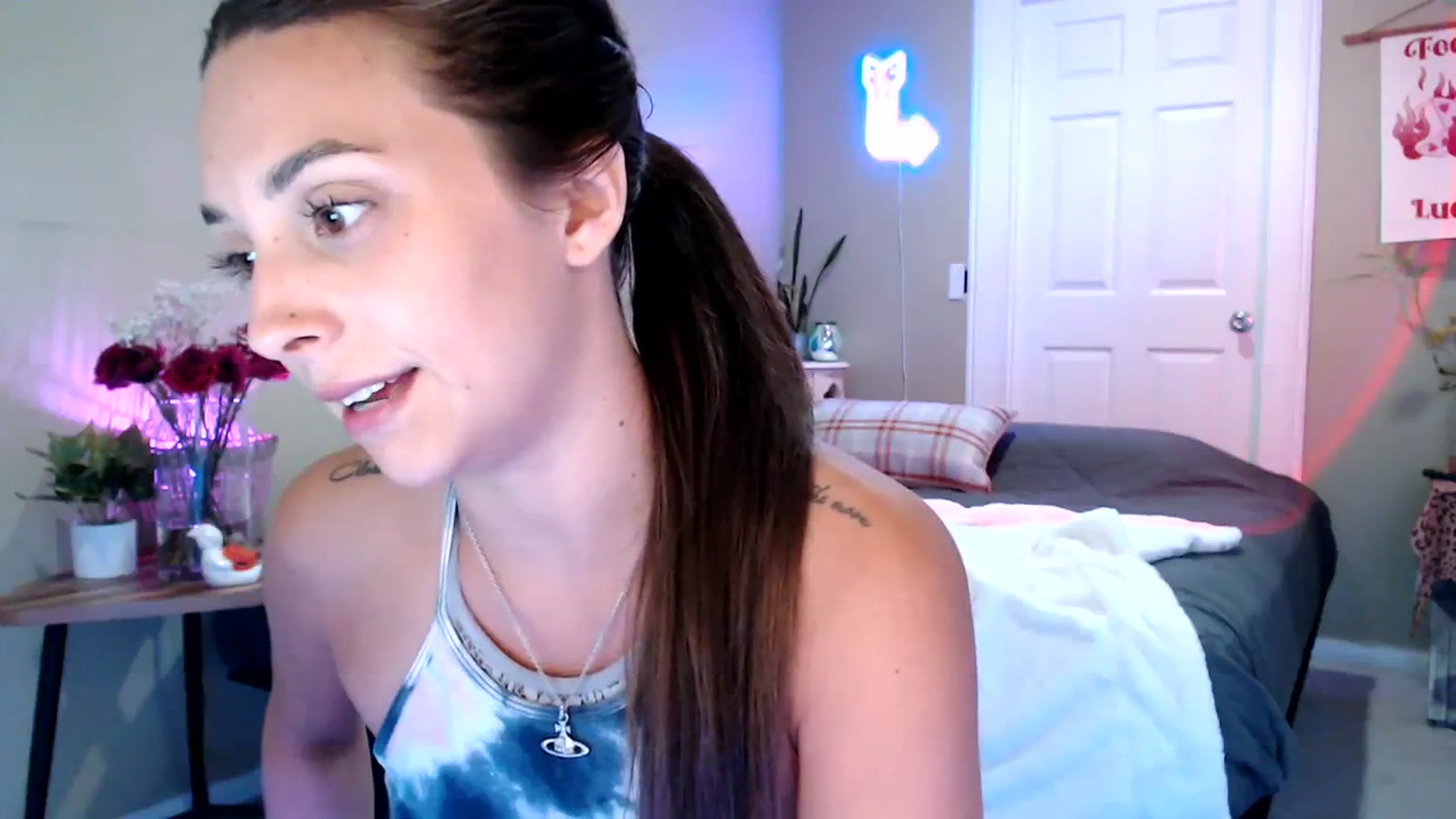 Gallery image thumbnail from BrittaniJade_'s myfreecams stream on, 08/05/2023, 01:58 image 8 of 20