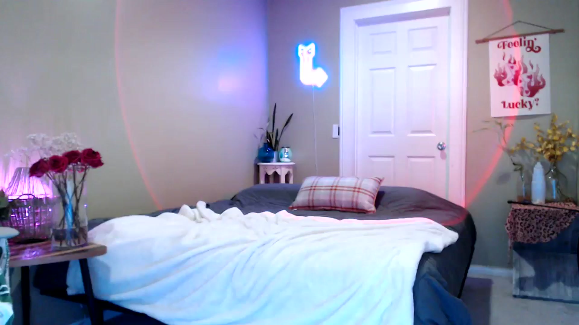 Gallery image thumbnail from BrittaniJade_'s myfreecams stream on, 08/05/2023, 04:23 image 19 of 20