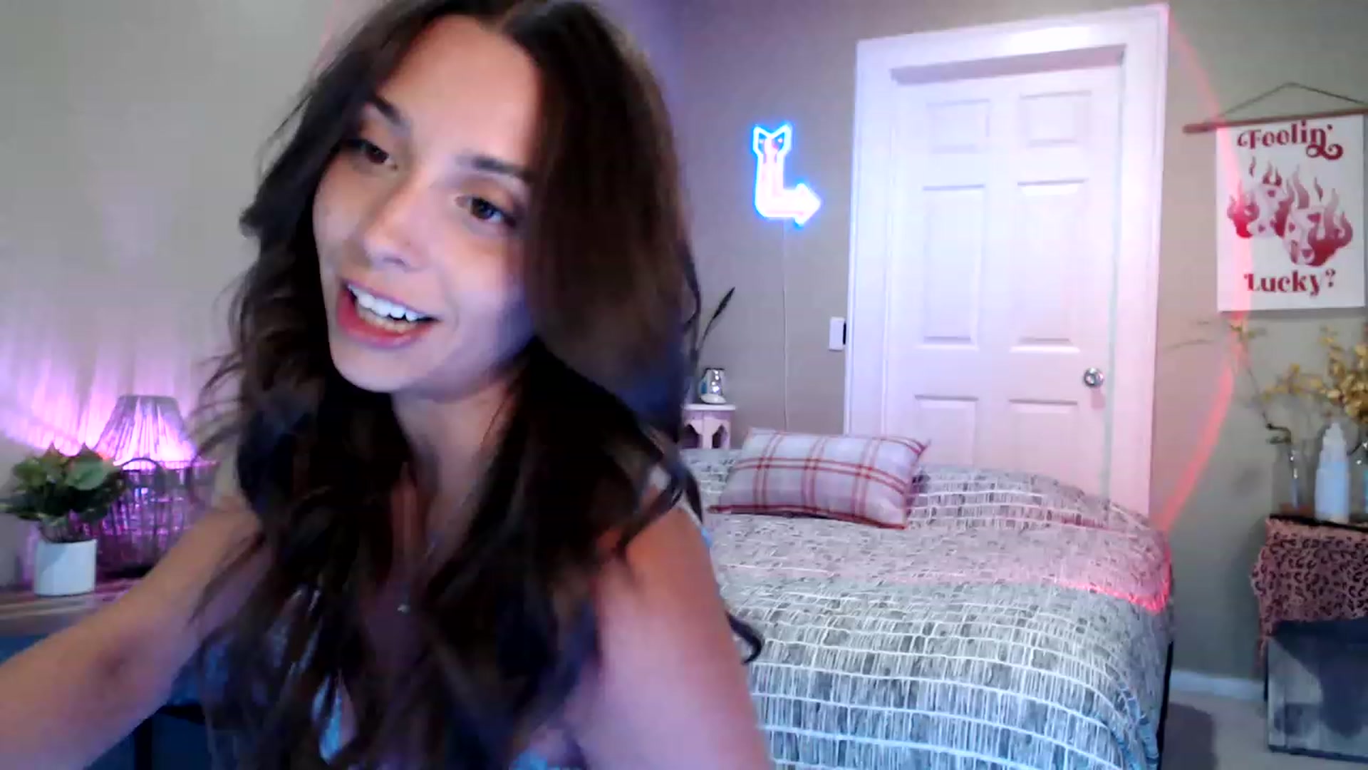 Gallery image thumbnail from BrittaniJade_'s myfreecams stream on, 08/06/2023, 04:18 image 19 of 20