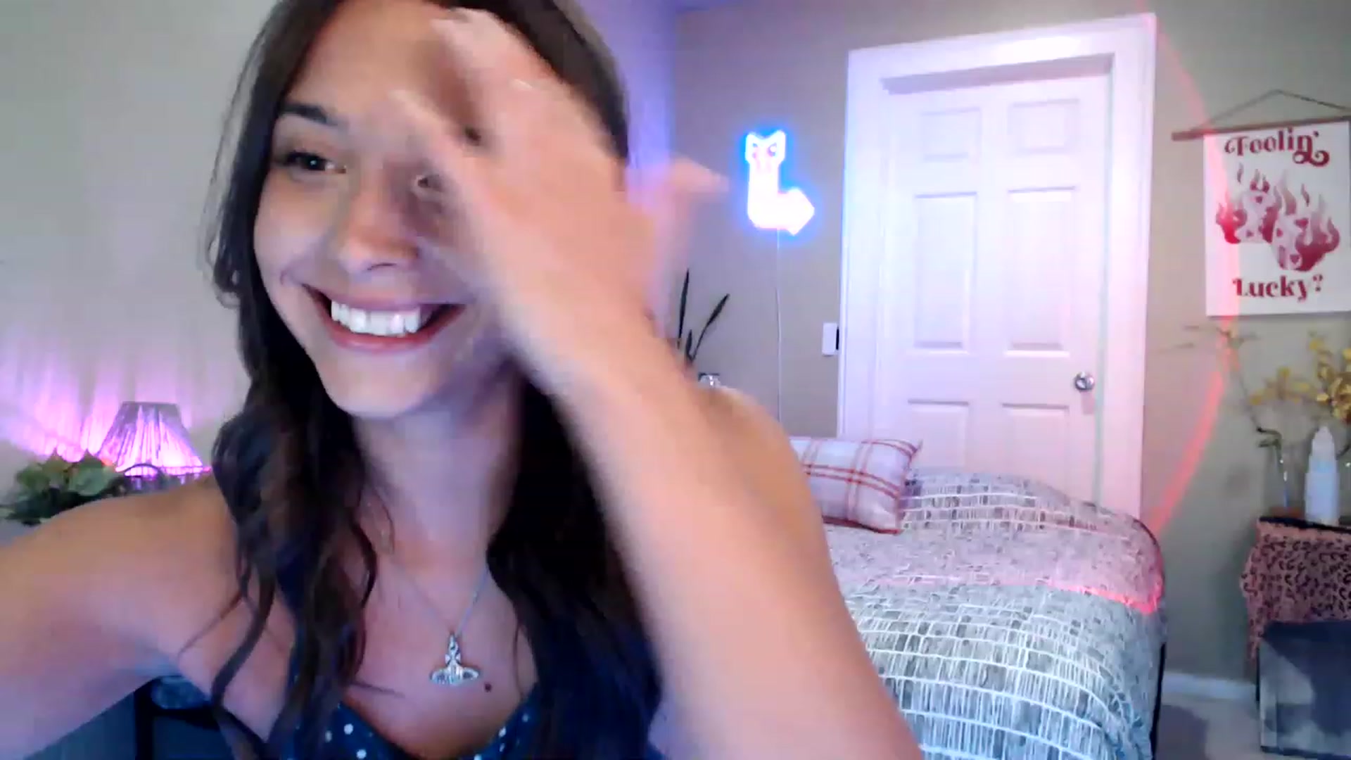 Gallery image thumbnail from BrittaniJade_'s myfreecams stream on, 08/06/2023, 04:18 image 1 of 20