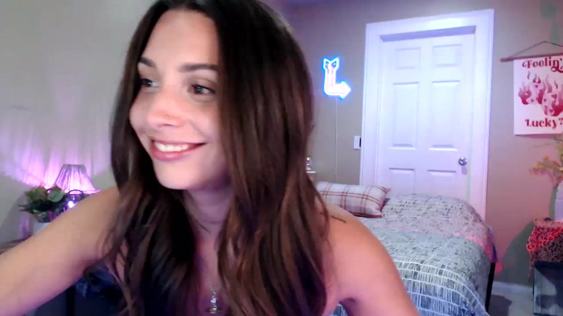 Gallery image thumbnail from BrittaniJade_'s myfreecams stream on, 08/09/2023, 04:33 image 6 of 20