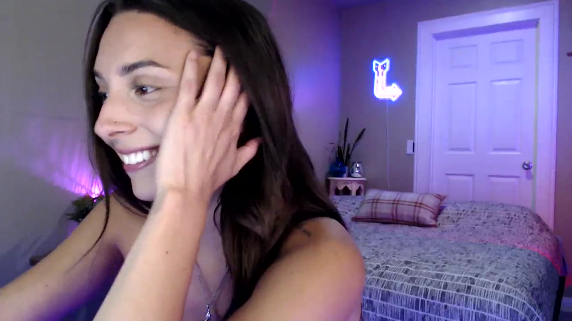 Gallery image thumbnail from BrittaniJade_'s myfreecams stream on, 08/09/2023, 04:33 image 13 of 20