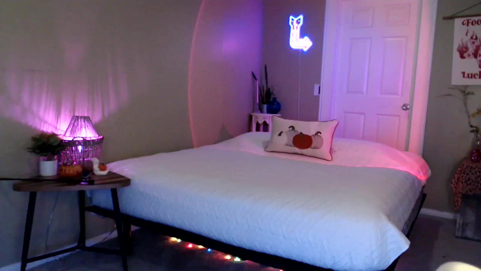 Gallery image thumbnail from BrittaniJade_'s myfreecams stream on, 08/11/2023, 03:44 image 17 of 20