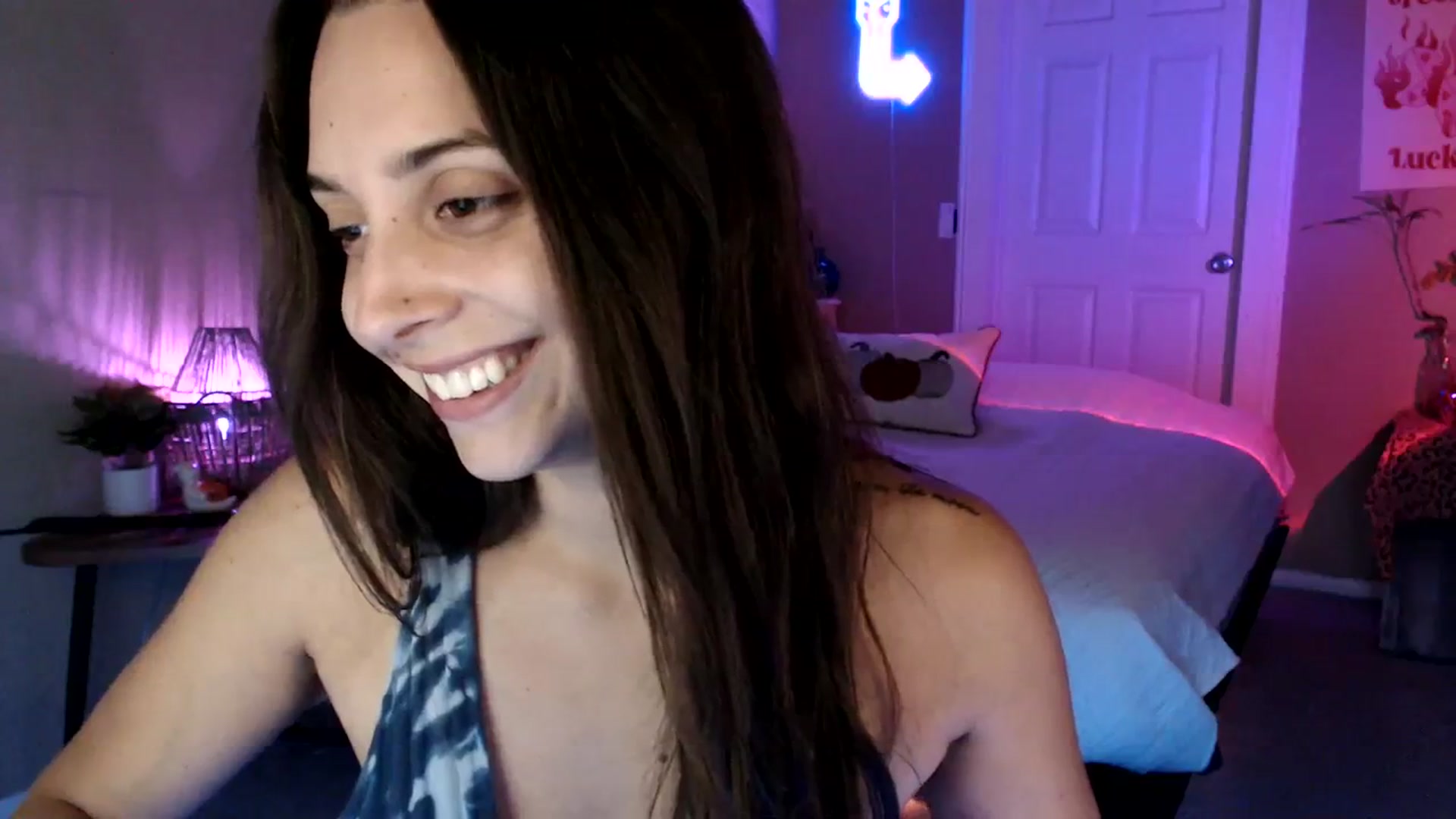 Gallery image thumbnail from BrittaniJade_'s myfreecams stream on, 08/12/2023, 03:12 image 19 of 20