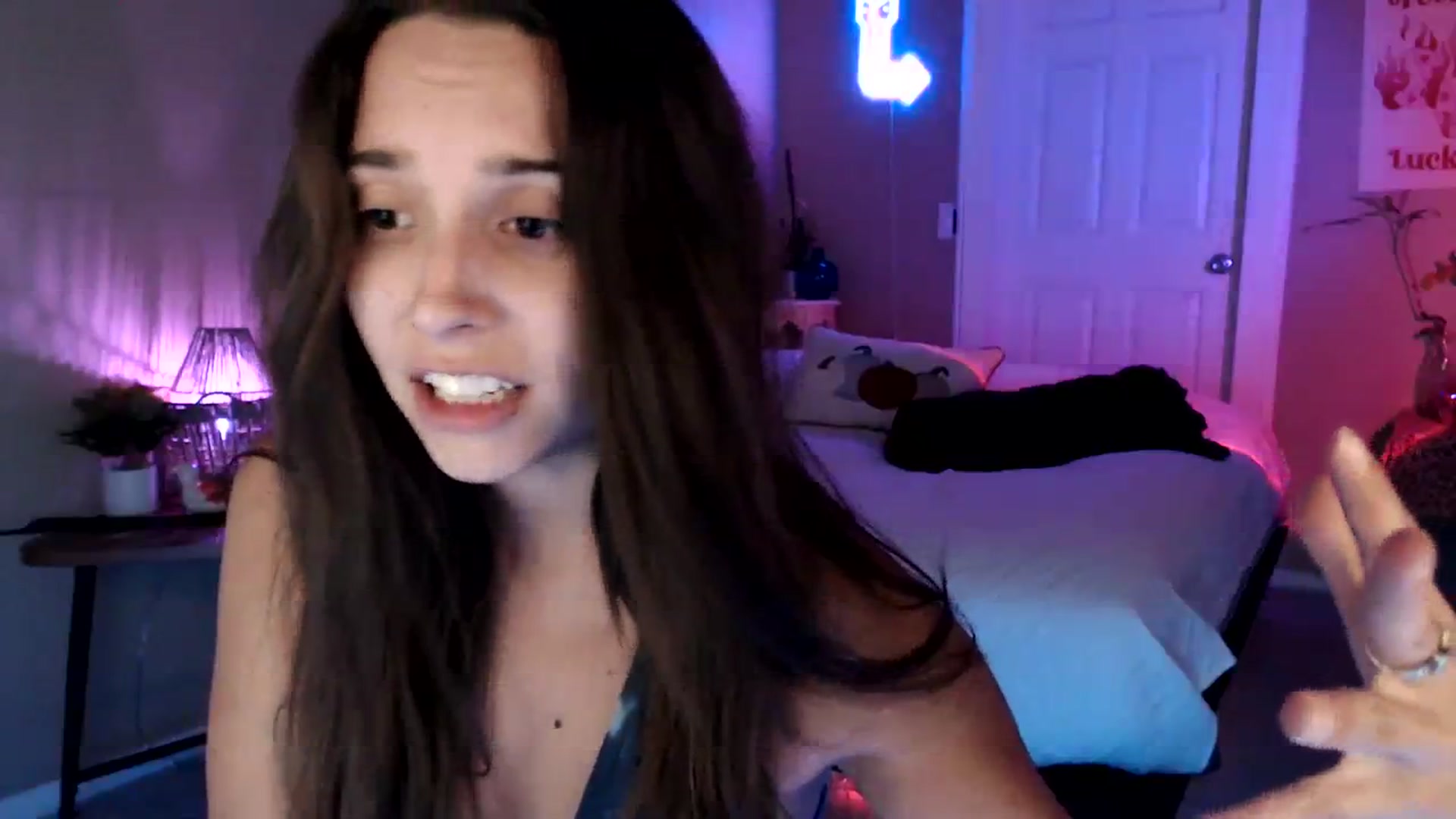 Gallery image thumbnail from BrittaniJade_'s myfreecams stream on, 08/12/2023, 04:02 image 5 of 20