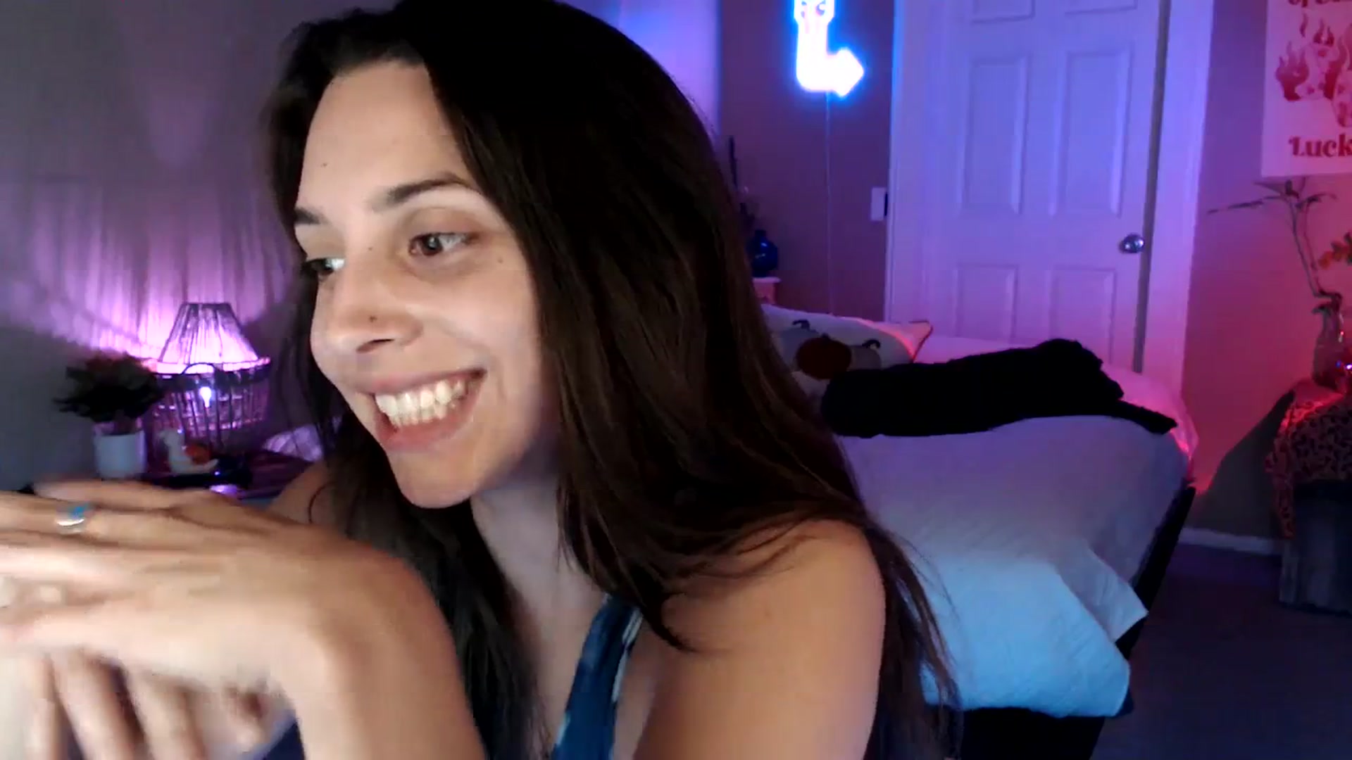 Gallery image thumbnail from BrittaniJade_'s myfreecams stream on, 08/12/2023, 04:02 image 9 of 20