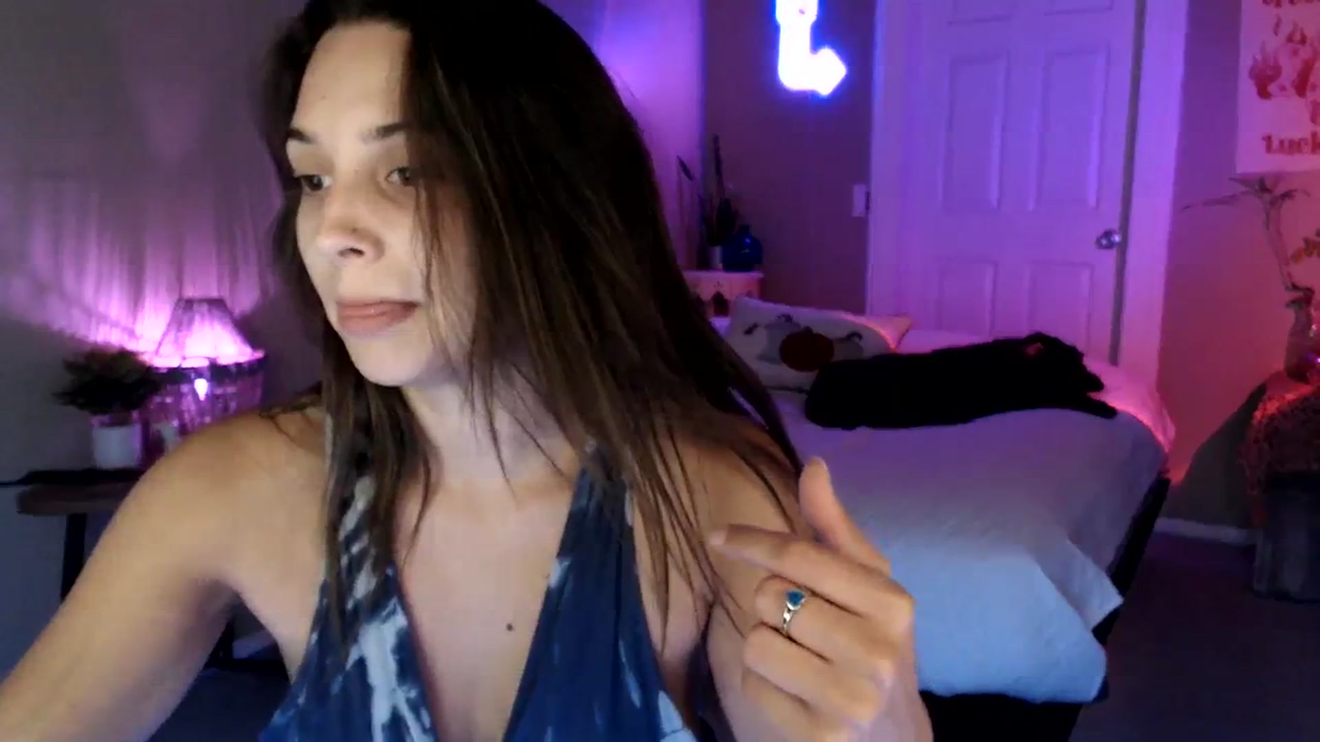 Gallery image thumbnail from BrittaniJade_'s myfreecams stream on, 08/12/2023, 04:02 image 3 of 20