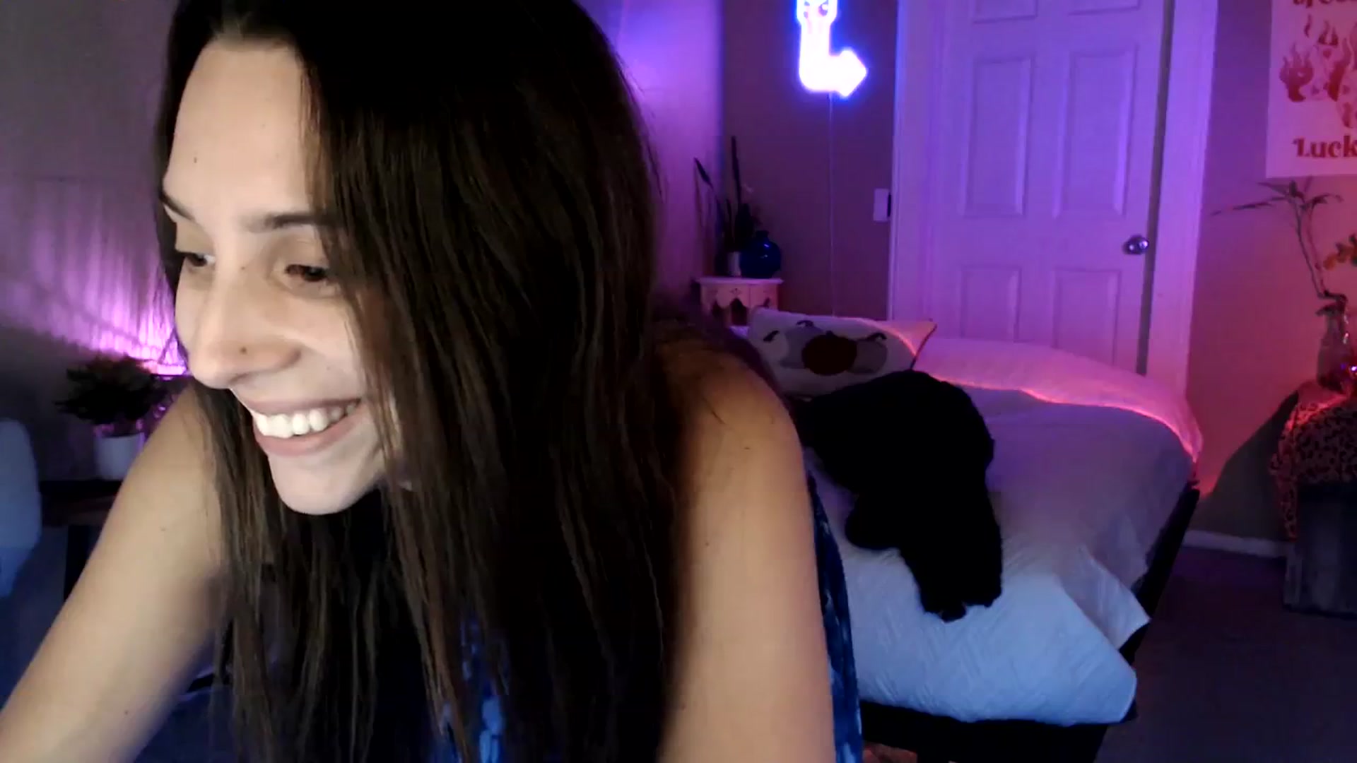 Gallery image thumbnail from BrittaniJade_'s myfreecams stream on, 08/12/2023, 04:02 image 16 of 20