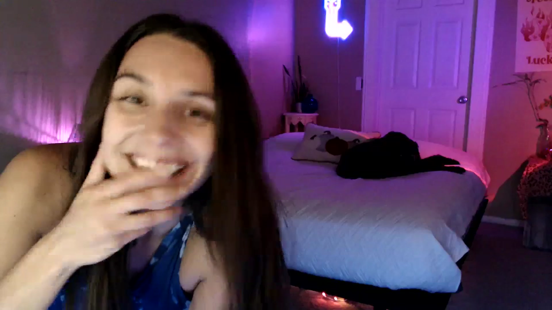 Gallery image thumbnail from BrittaniJade_'s myfreecams stream on, 08/12/2023, 04:02 image 2 of 20