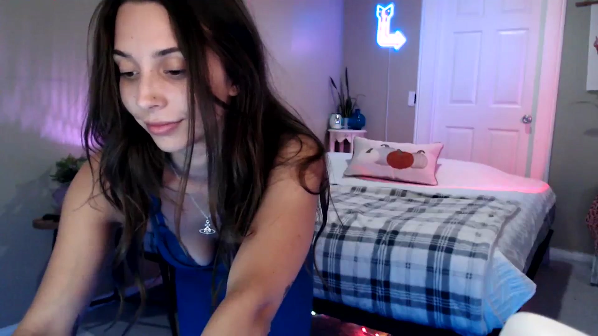 Gallery image thumbnail from BrittaniJade_'s myfreecams stream on, 08/13/2023, 05:19 image 4 of 20