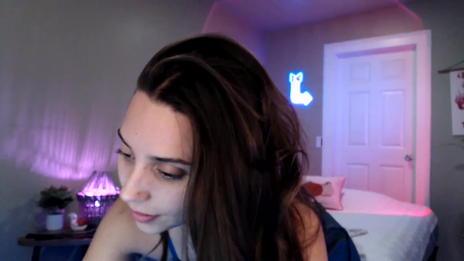 Gallery image thumbnail from BrittaniJade_'s myfreecams stream on, 08/13/2023, 05:19 image 11 of 20