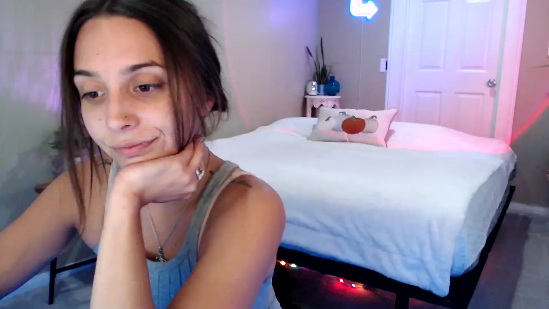 Gallery image thumbnail from BrittaniJade_'s myfreecams stream on, 08/14/2023, 02:39 image 1 of 20