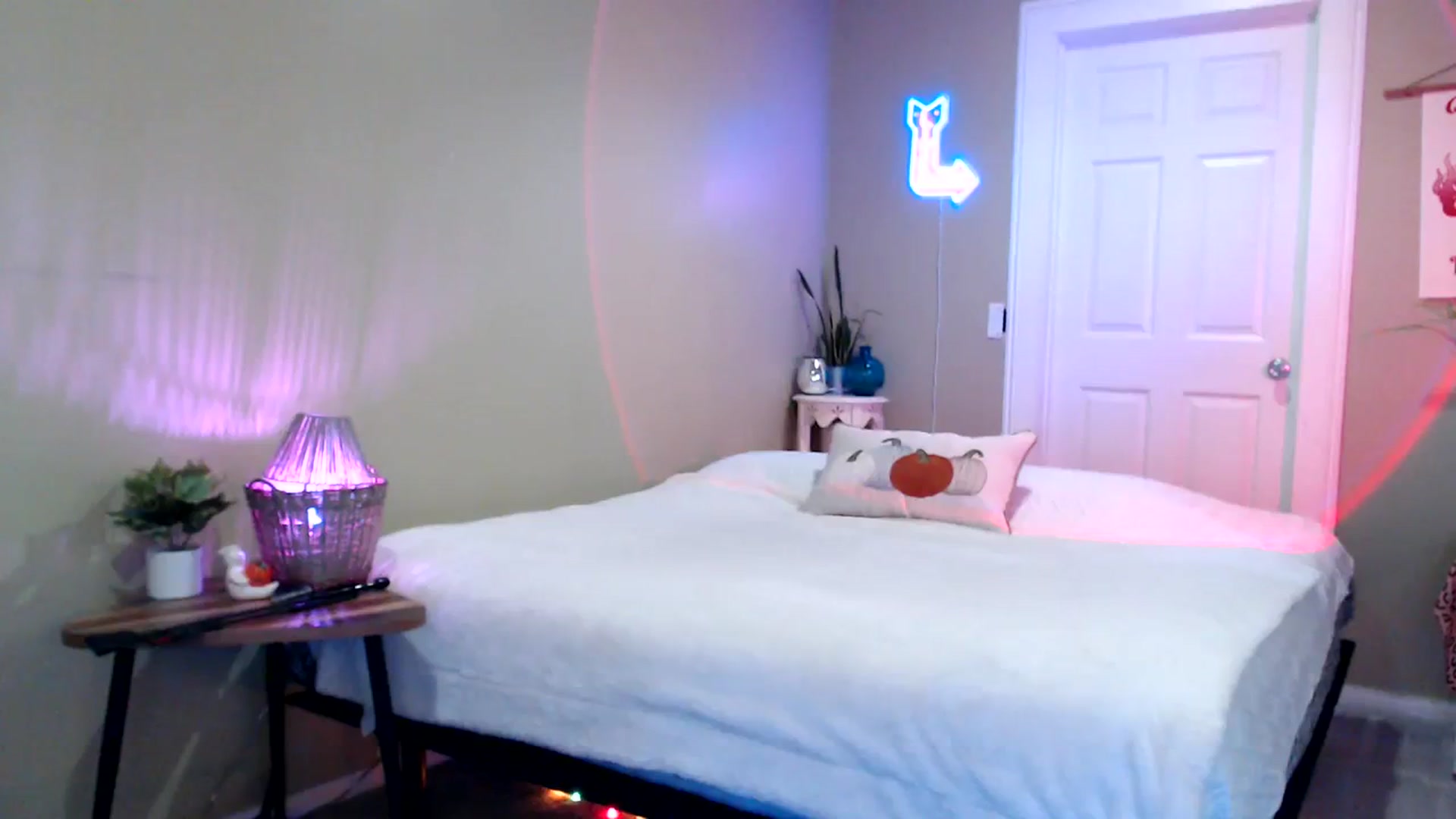 Gallery image thumbnail from BrittaniJade_'s myfreecams stream on, 08/14/2023, 02:39 image 4 of 20