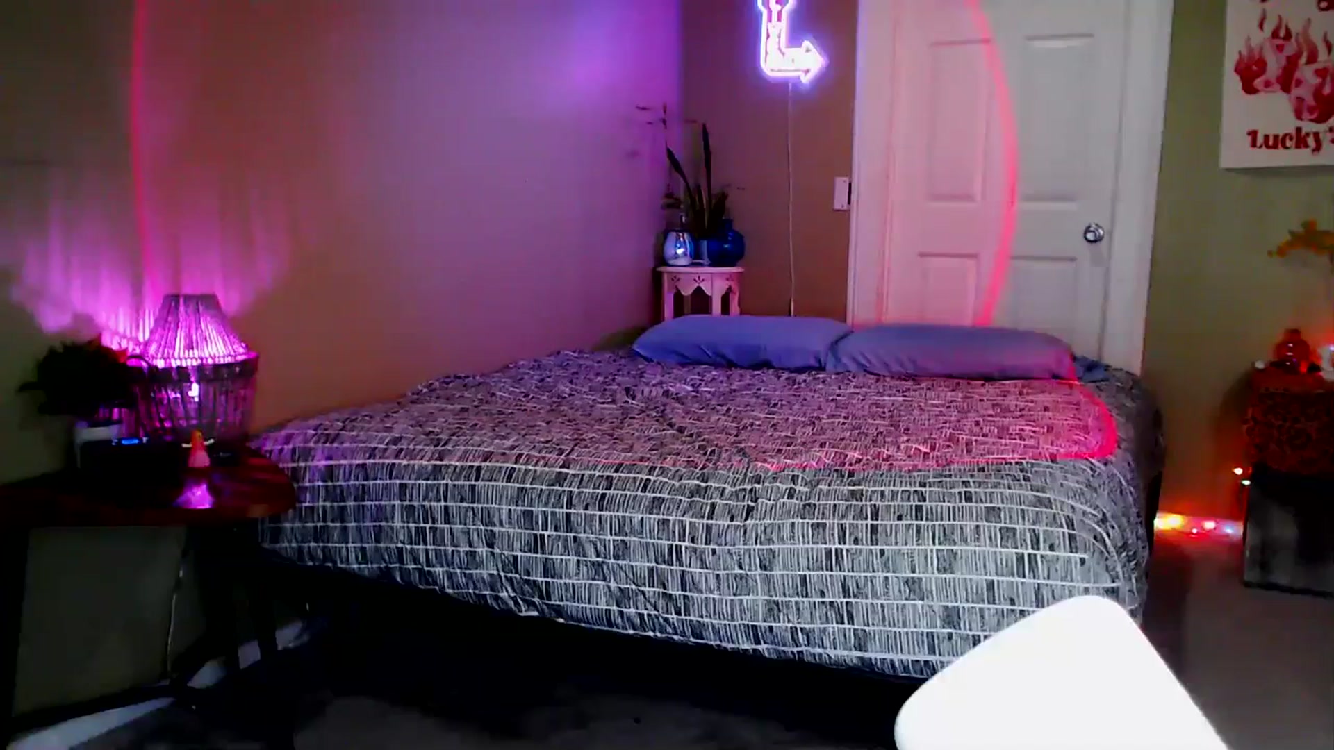 Gallery image thumbnail from BrittaniJade_'s myfreecams stream on, 08/21/2023, 04:26 image 19 of 20