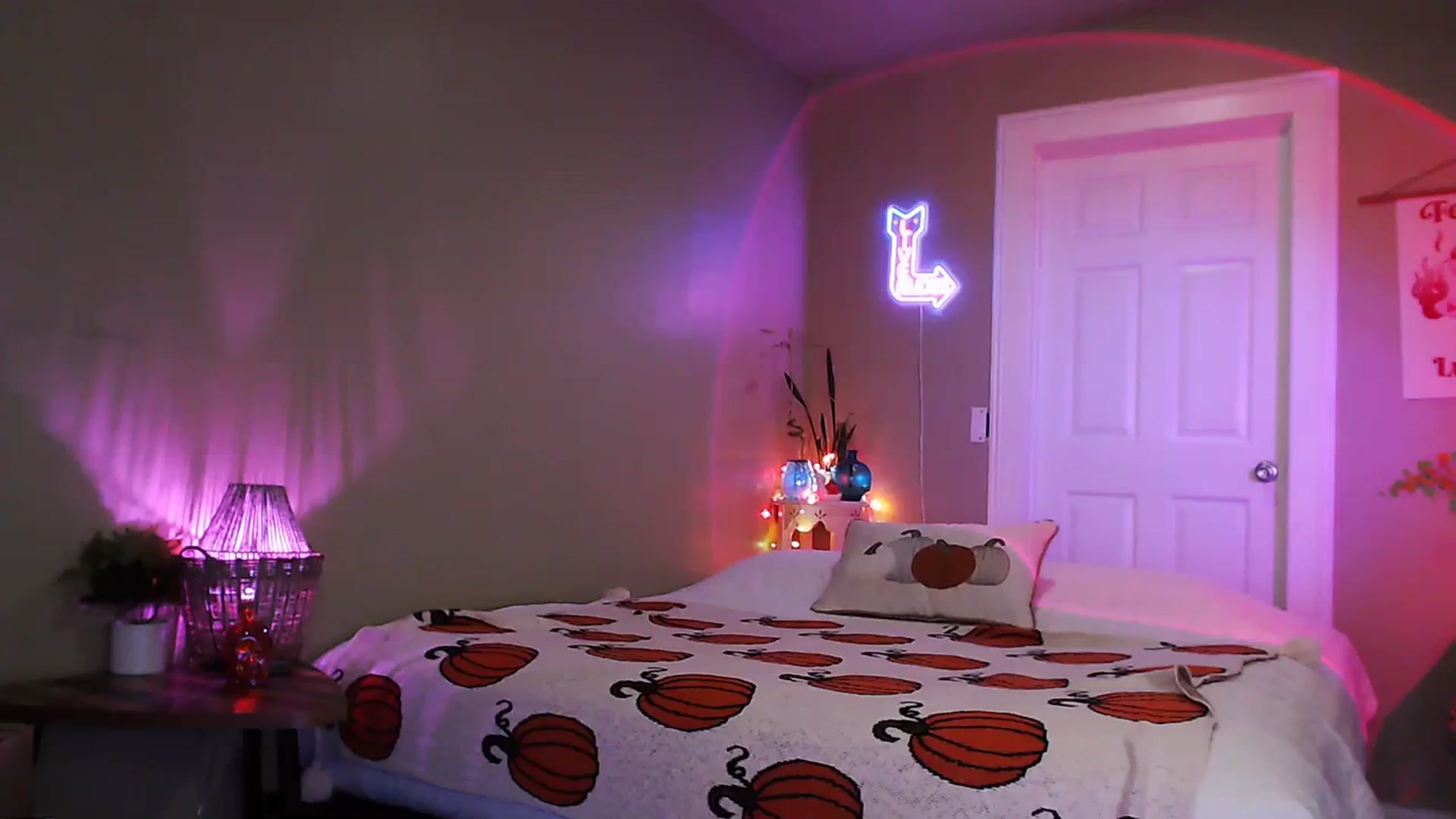 Gallery image thumbnail from BrittaniJade_'s myfreecams stream on, 08/26/2023, 05:00 image 18 of 20