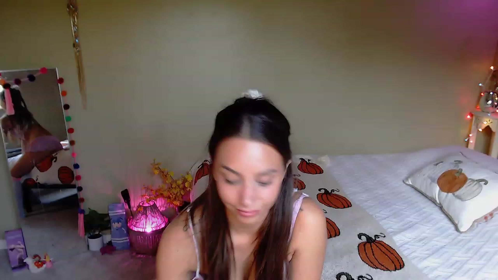 Gallery image thumbnail from BrittaniJade_'s myfreecams stream on, 09/14/2023, 23:33 image 18 of 20