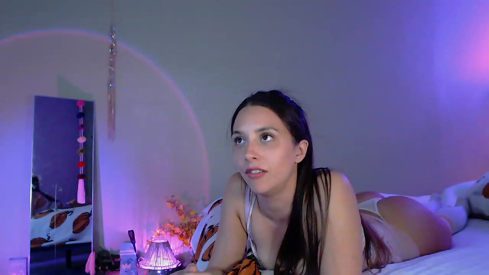 Gallery image thumbnail from BrittaniJade_'s myfreecams stream on, 09/15/2023, 02:24 image 17 of 20