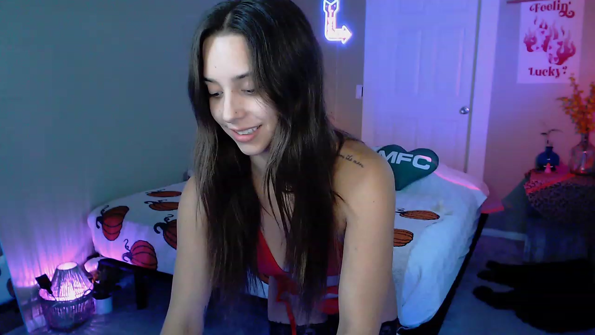 Gallery image thumbnail from BrittaniJade_'s myfreecams stream on, 09/20/2023, 01:03 image 6 of 20