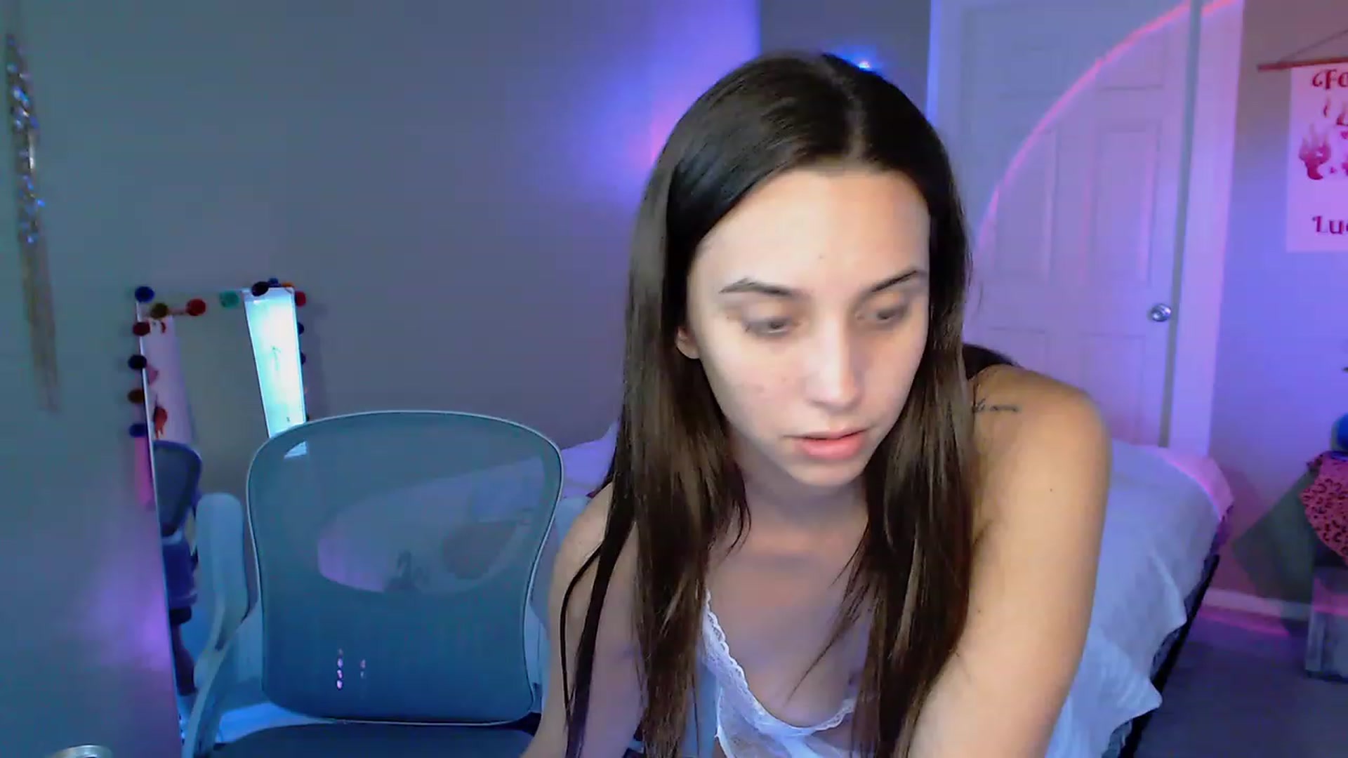 Gallery image thumbnail from BrittaniJade_'s myfreecams stream on, 09/21/2023, 01:20 image 15 of 20